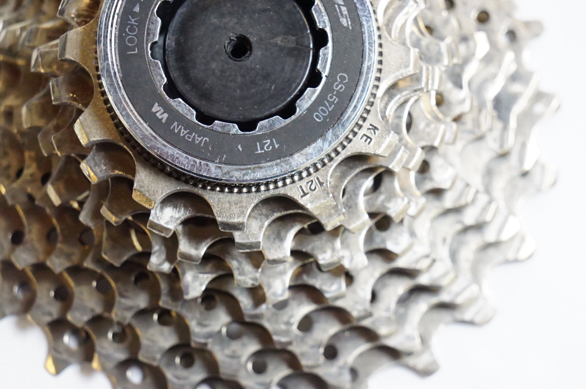 SHIMANO 「シマノ」 105 CS-5700 12-25T スプロケット / 熊谷本店