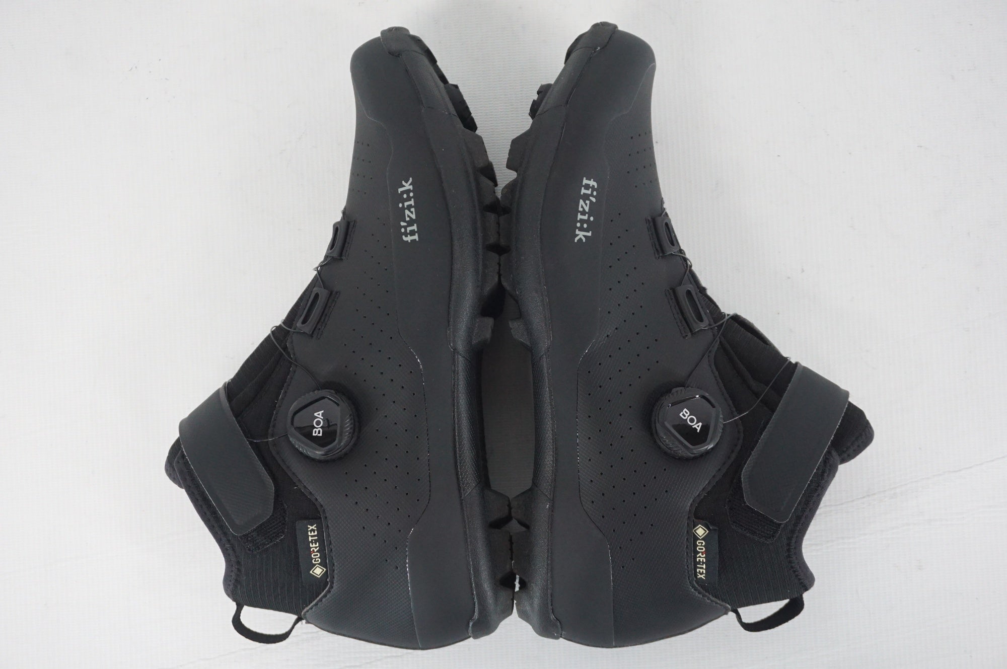FIZIK 「フィジーク」 TERRA ARTICA GTX 27.7cm シューズ / 阪急塚口店