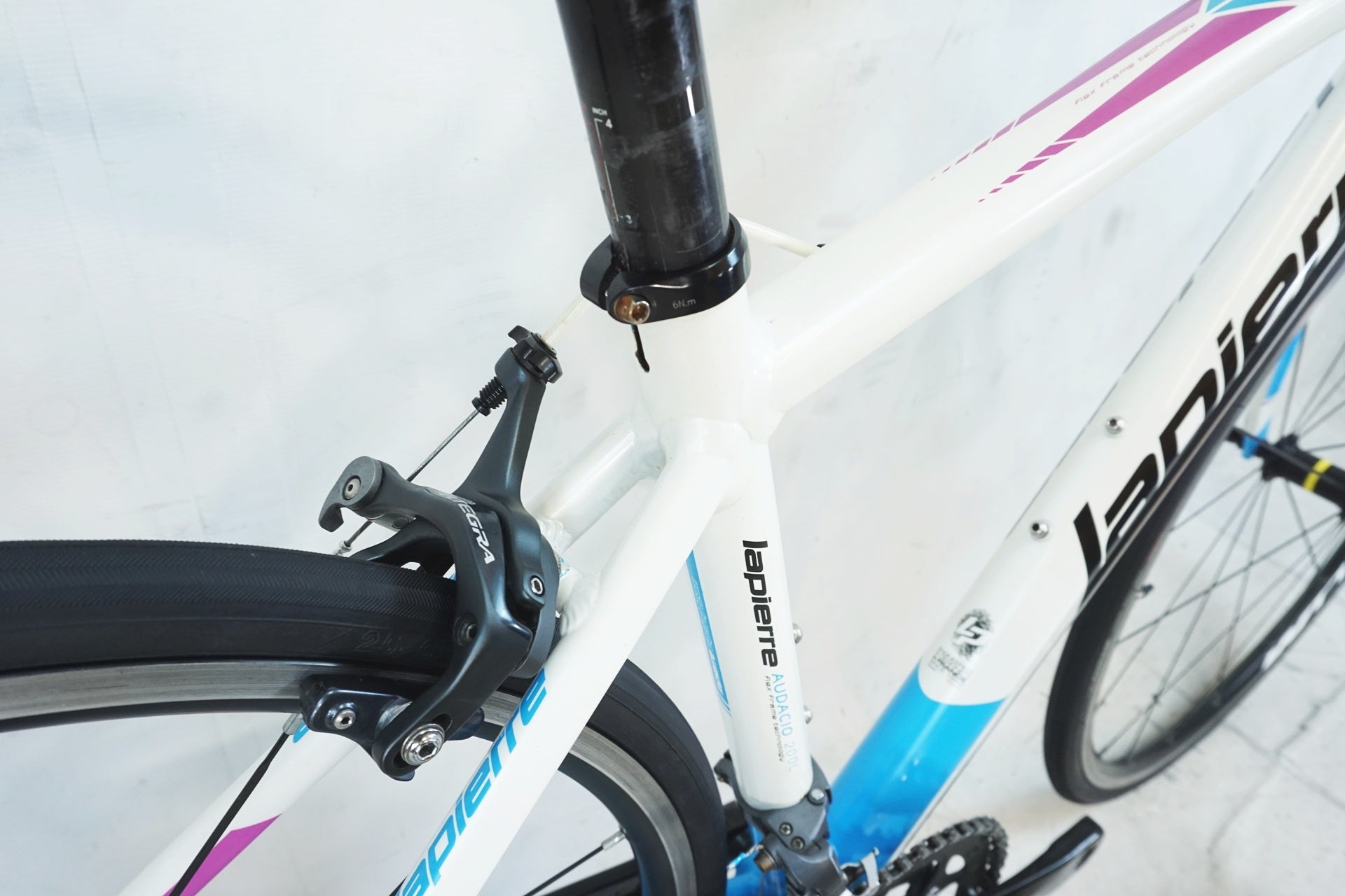 LAPIERRE 「ラピエール」 AUDACIO 200L 2015年モデル ロードバイク