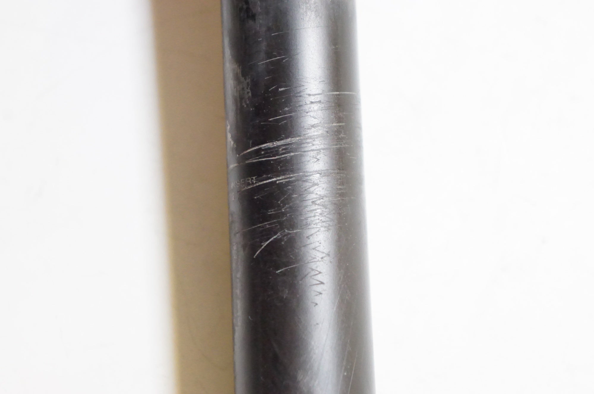 TNI 「ティーエヌアイ」 LW168 φ27.2 300mm シートポスト / 熊谷本店