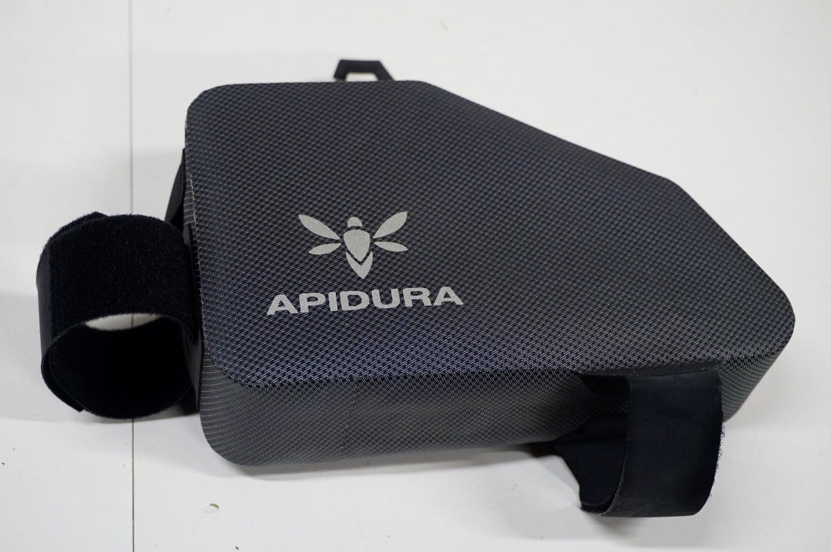 APIDURA 「アピデュラ」 トップチューブバック / 名古屋大須店