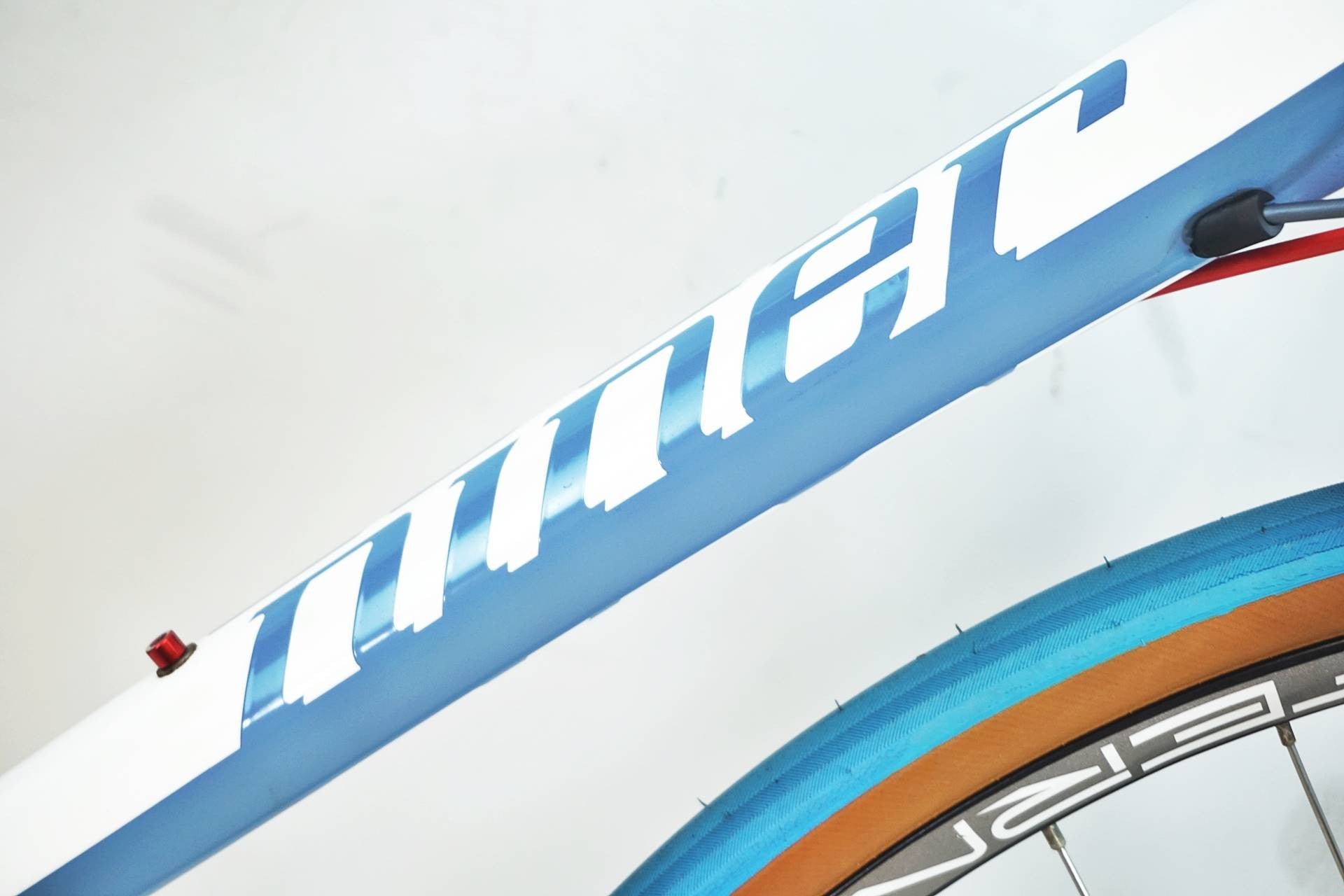 NINER 「ナイナー」 RLT9 ALLOY 2015年モデル ロードバイク / 有明ガーデン店