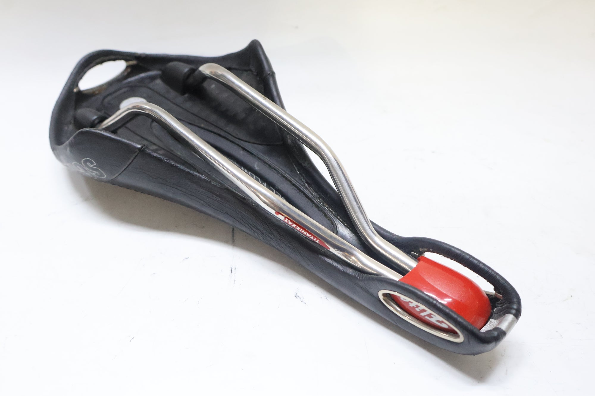 SELLE ITALIA 「セライタリア」 FLITE チタンレール サドル / 高知店