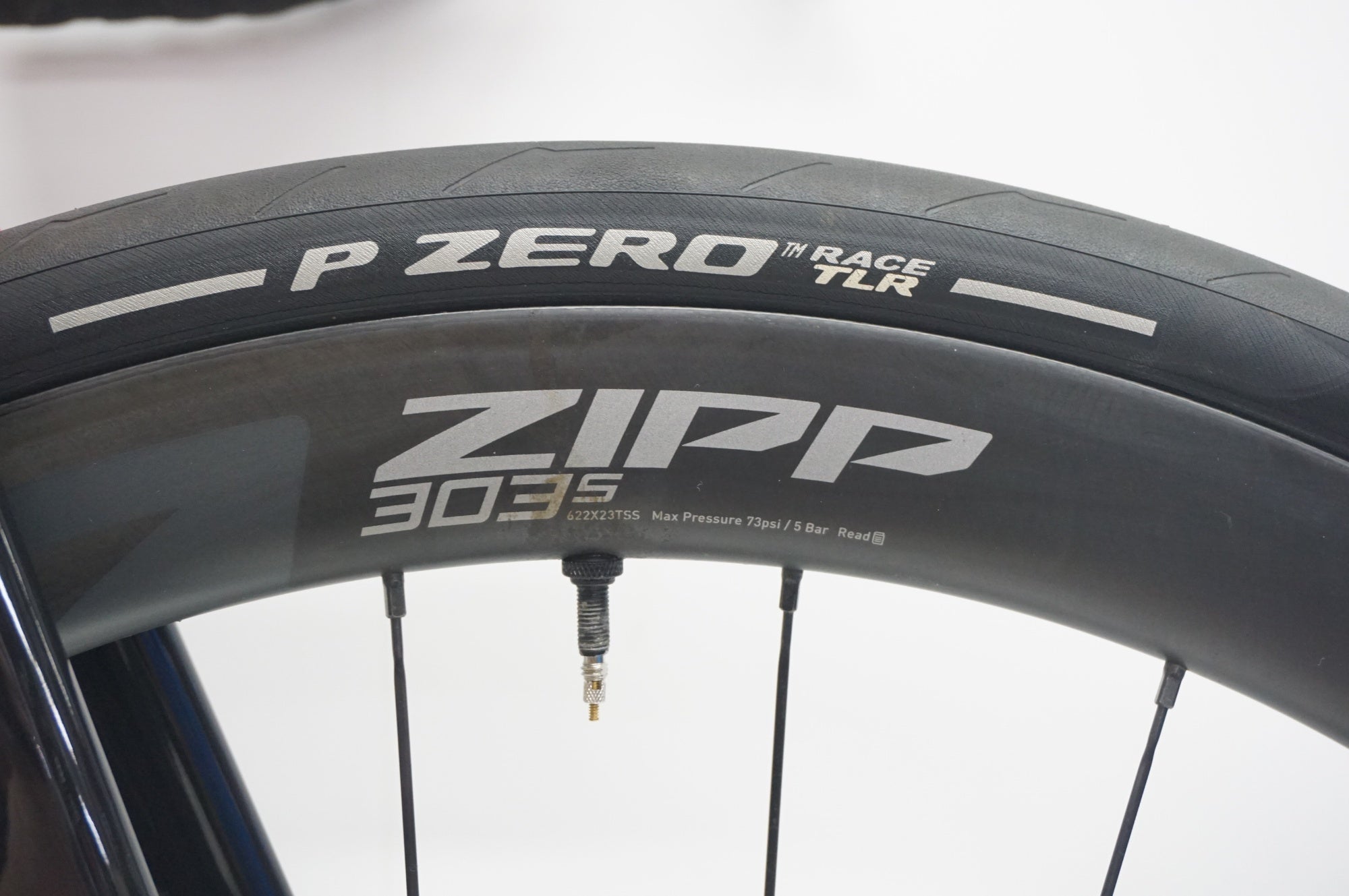TREK 「トレック」 EMONDA SL DISC 2021年モデル ロードバイク / 福岡店