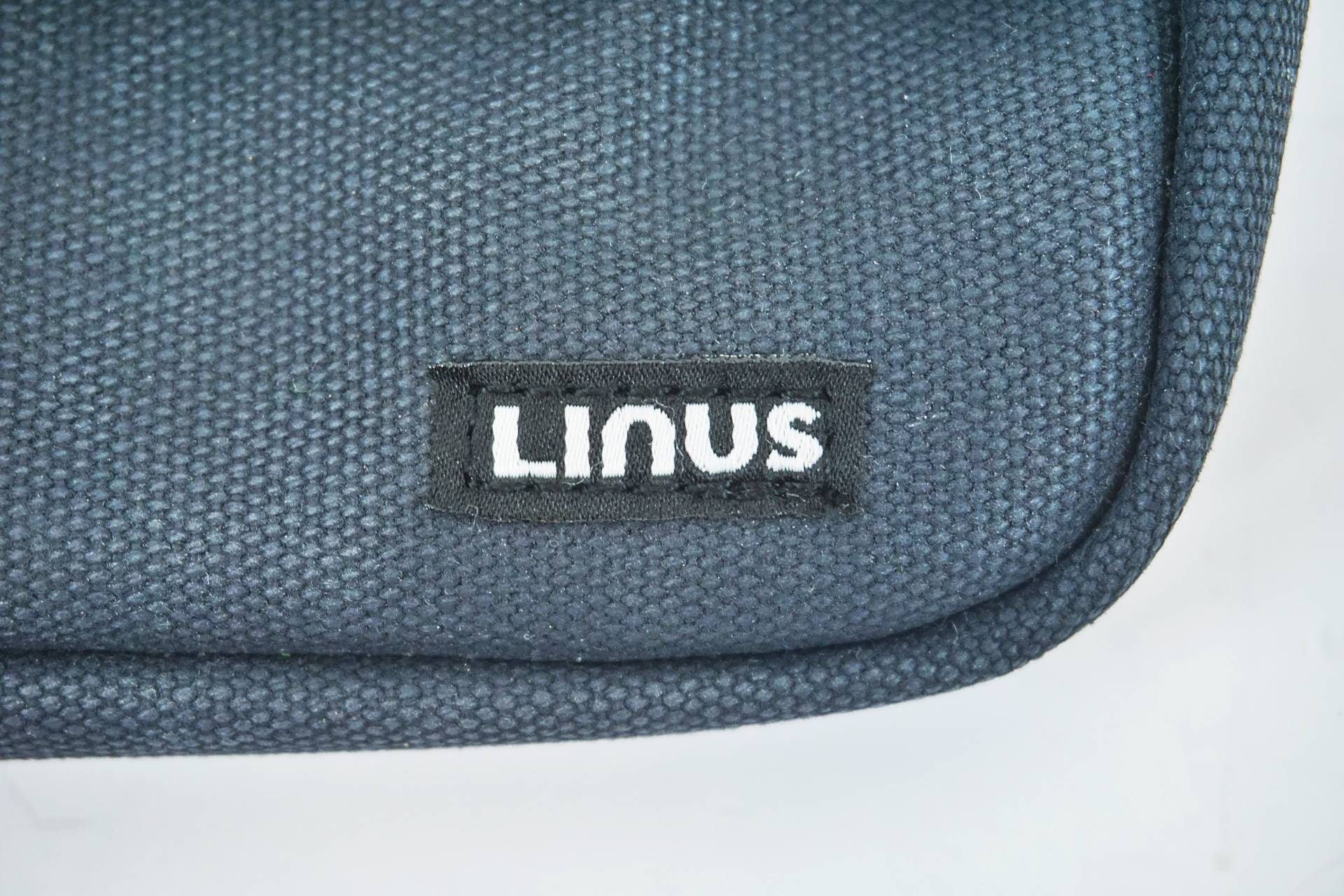 LINUS 「ライナス」 THE POUCH ハンドルバッグ / 有明ガーデン店