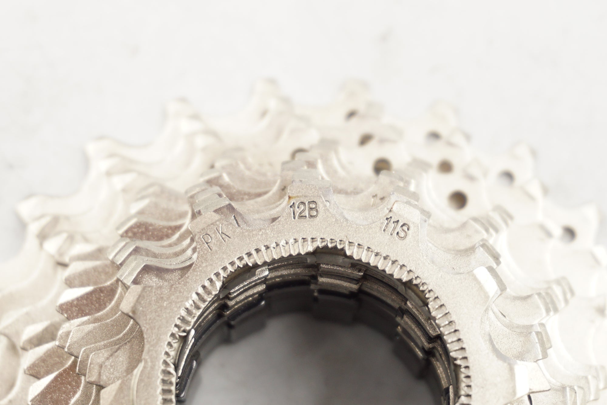 SHIMANO 「シマノ」 ULTEGRA CS-R8000 12-25T スプロケット / 奈良店