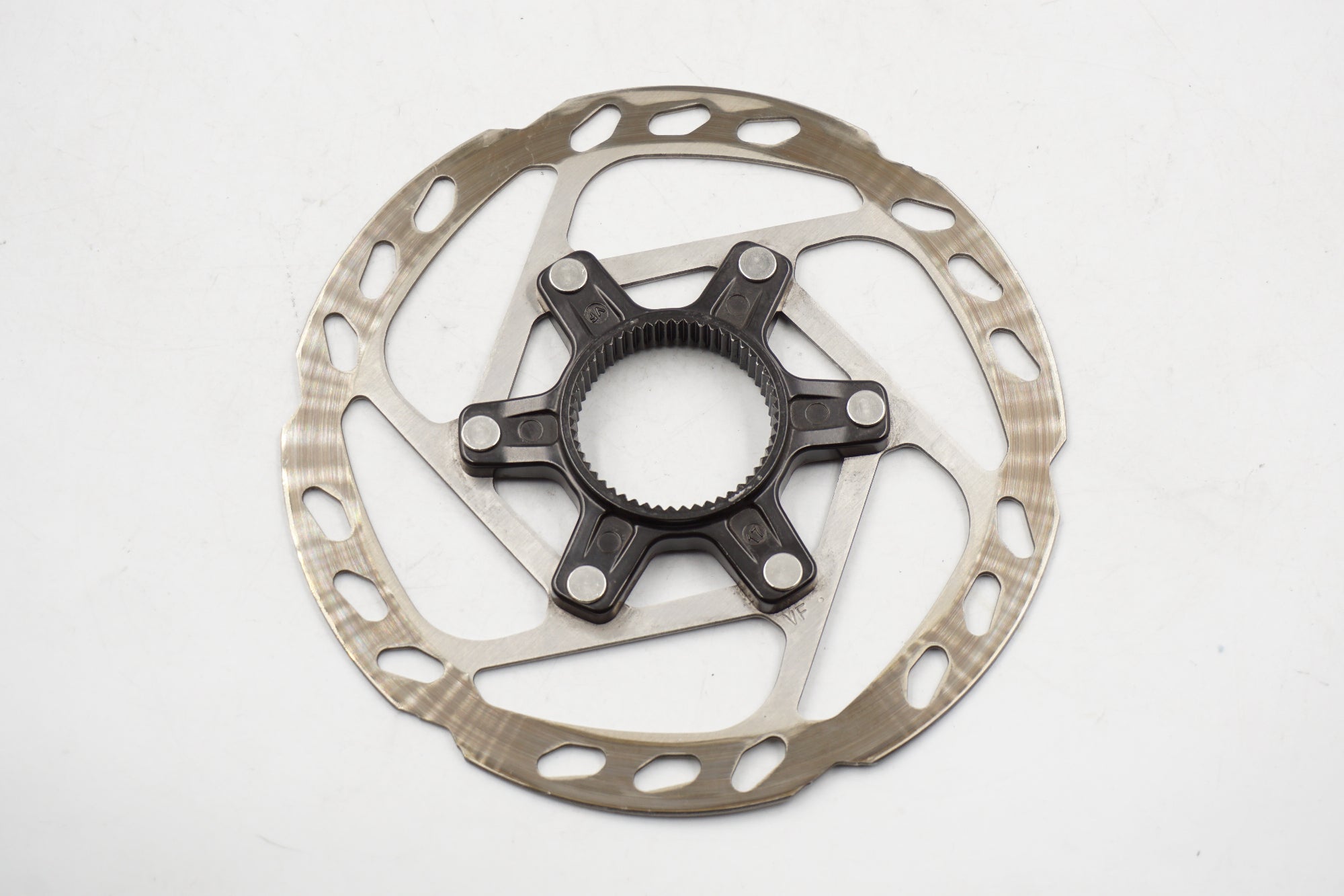 [新品]SHIMANO CL900 160mm ディスクローター 内ロック SHIMANO シマノ RT-CL900 160mm ディスクブレーキローター センター