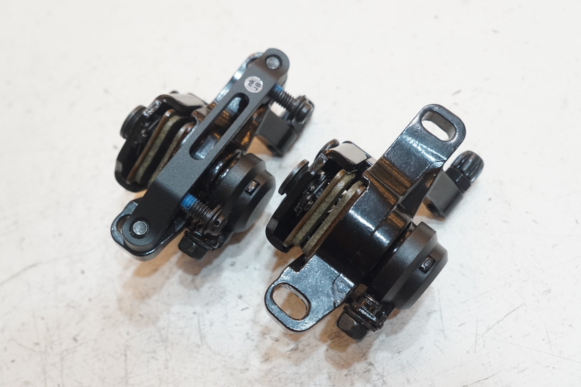 SHIMANO 「シマノ」 BR-M375 ワイヤー式 ディスクブレーキセット