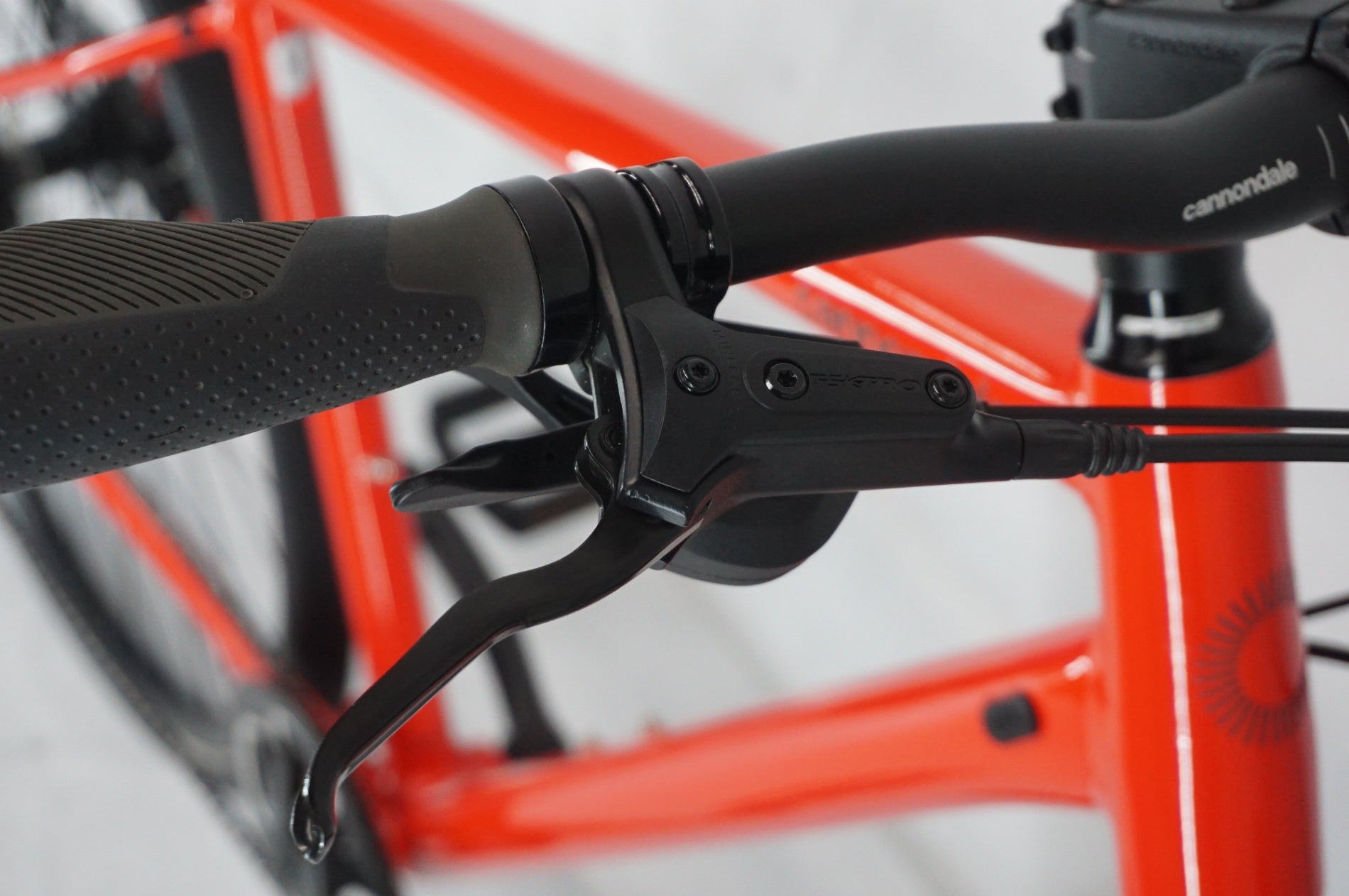 CANNONDALE 「キャノンデール」 QUICK DISC4 2022年モデル クロス