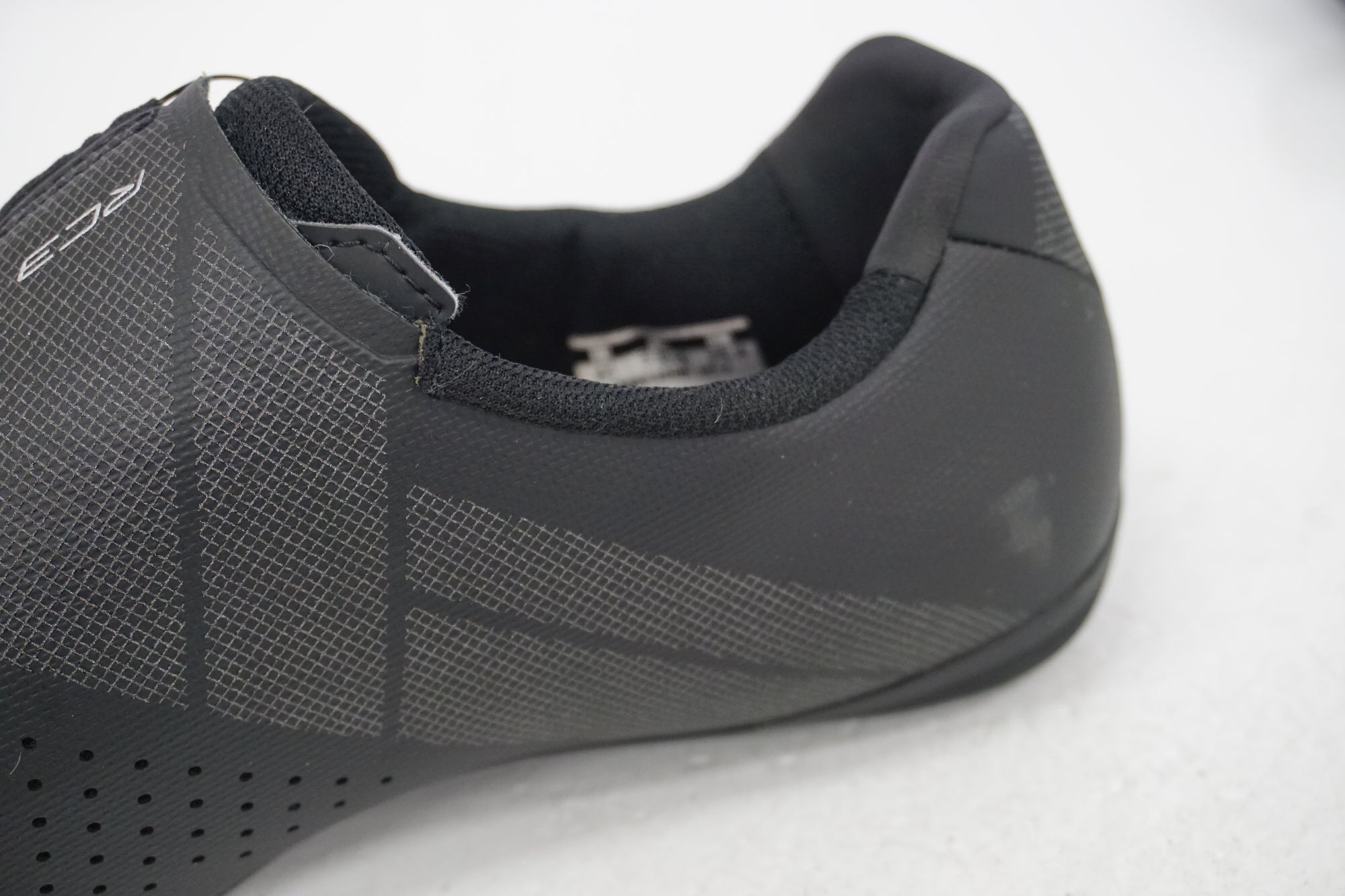 SHIMANO 「シマノ」 SHRC300M LO1 E 25.8㎝ シューズ/ 浜松店