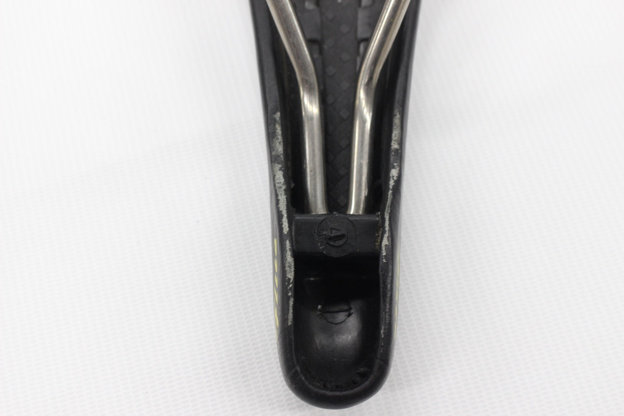 SELLE ITALIA 「セライタリア」 FLITE TITANIUM サドル / 阪急塚口店