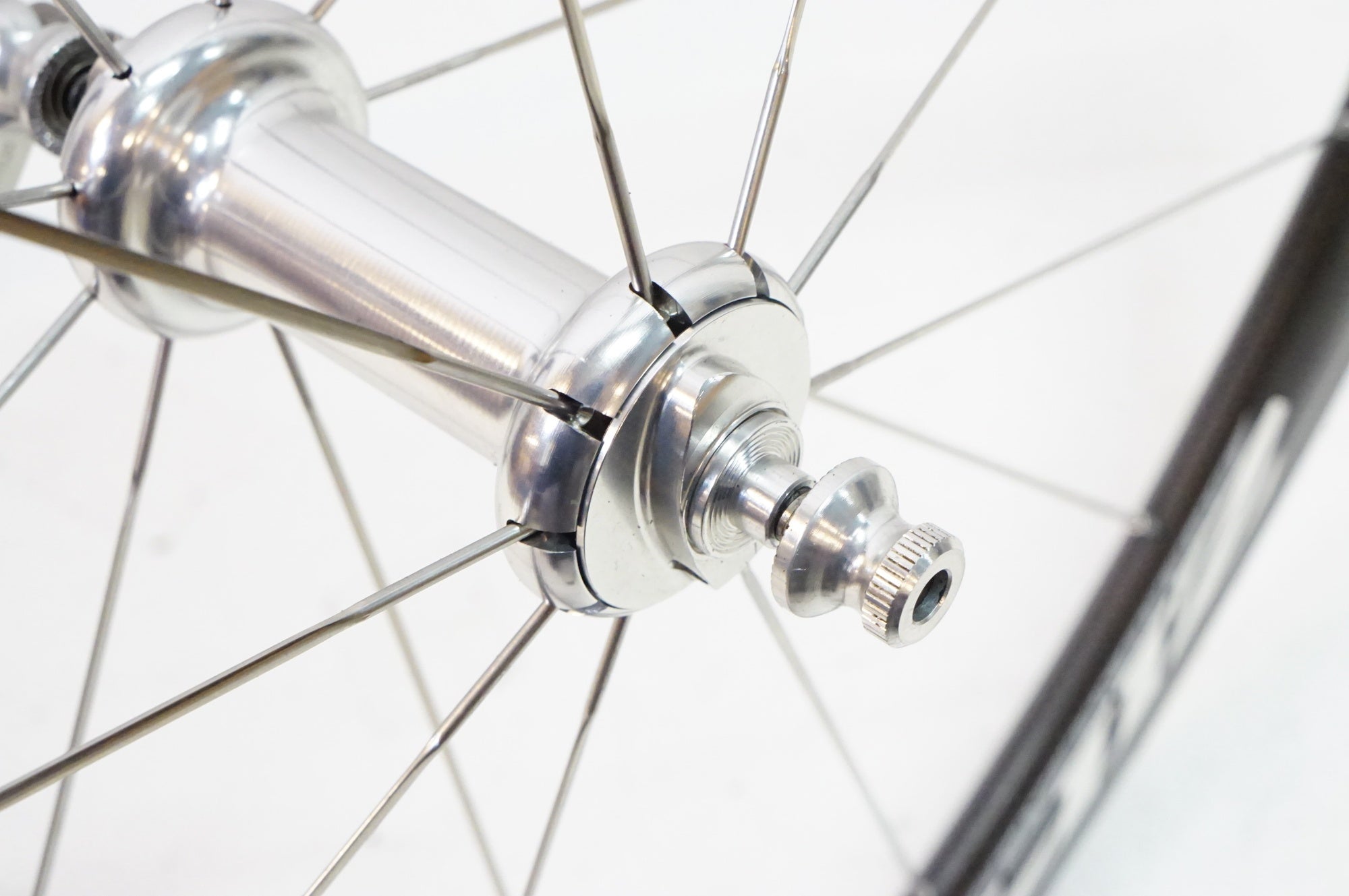 ZIPP 「ジップ」 303 シマノ10速 ホイールセット / 熊谷本店