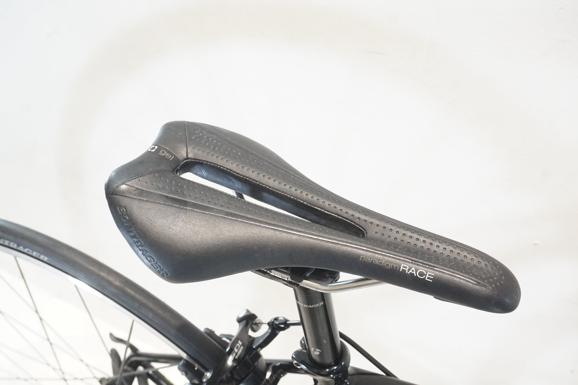 TREK 「トレック」 EMONDA ALR 5 2016年モデル ロードバイク / 横浜