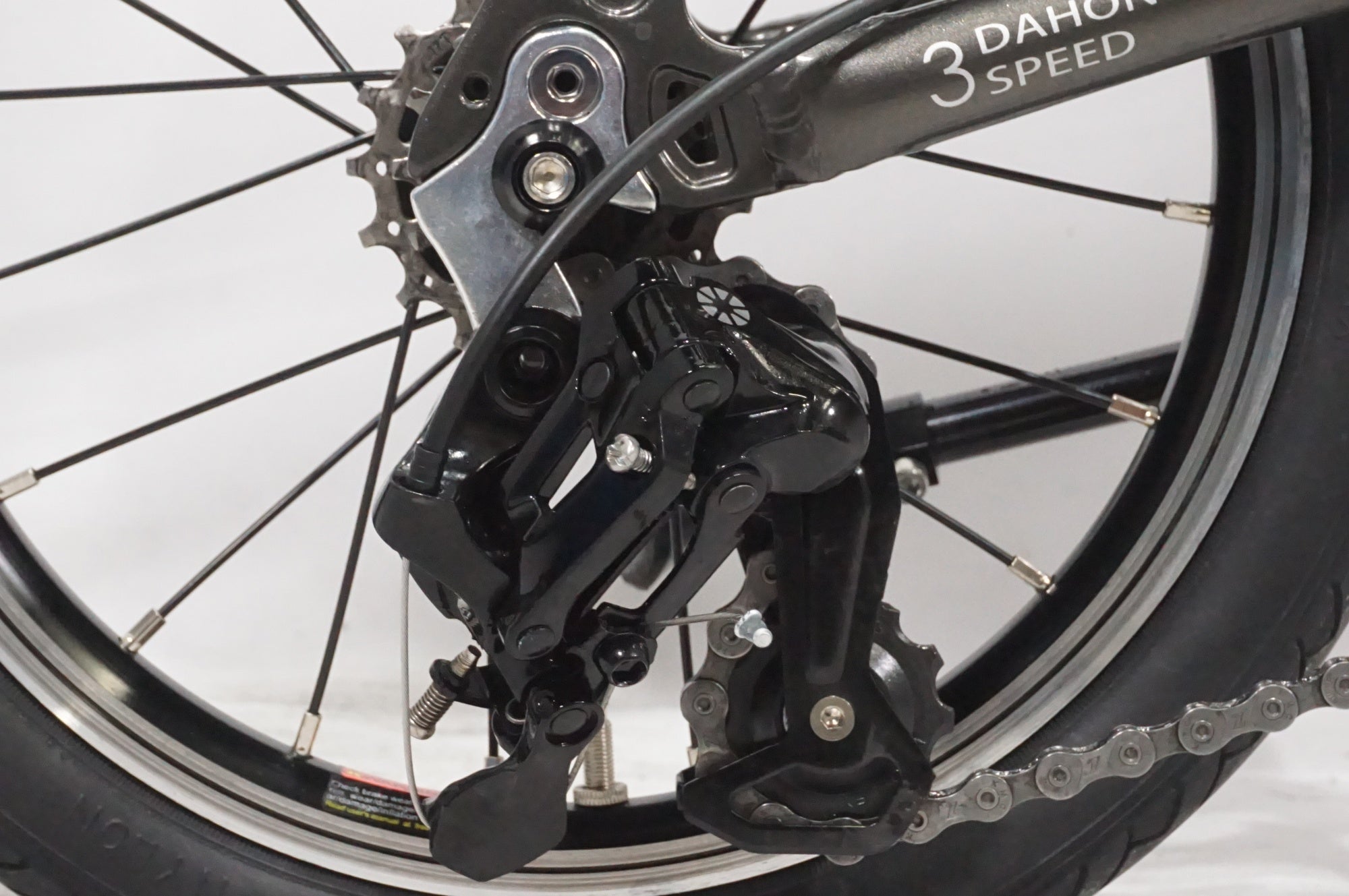 DAHON 「ダホン」 K3 2024年モデル 14インチ 折り畳み自転車 / AKIBA店