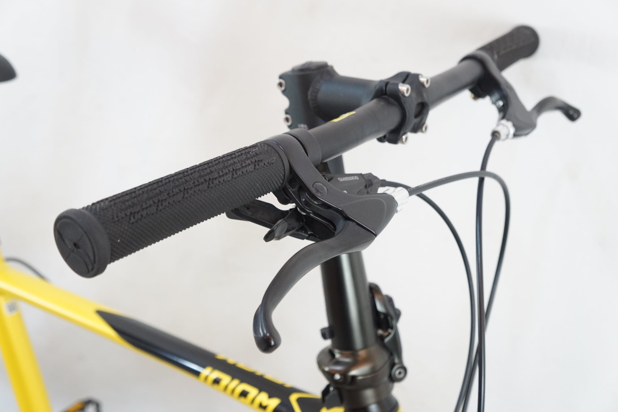 GIANT idiom2 (最終モデル) ブラックミニベロ 20インチ GIANT idiom2 (最終モデル) ブラックミニベロ 20インチ - メルカリ