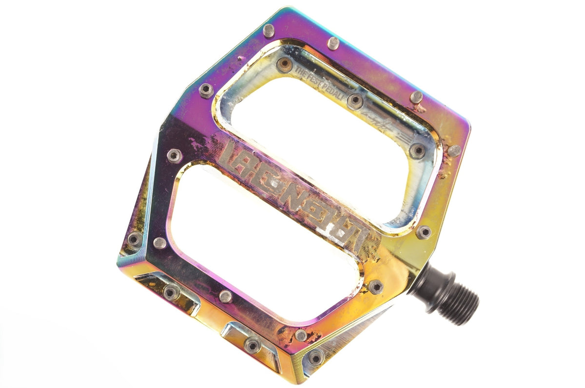 DMR BIKES 「ディーエムアールバイクス」 VAULT PEDAL LACON ペダル / 中目黒店