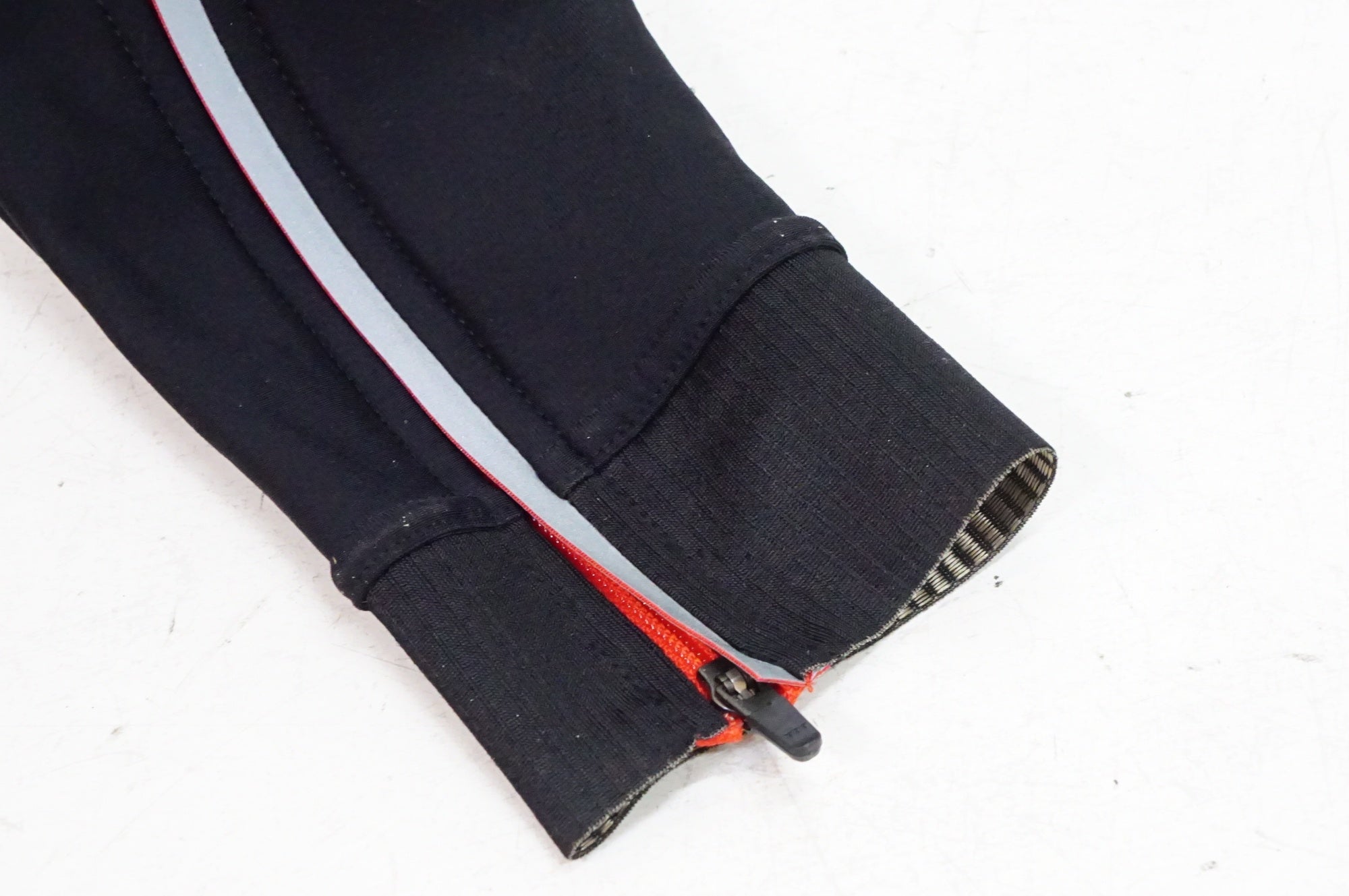カステリ CASTELLI ROSSO CORSA ビブタイツ 黒Mサイズ裏起毛 CASTELLI 「カステリ」 ROSSO CORSA Mサイズ ビブタイツ / 熊谷