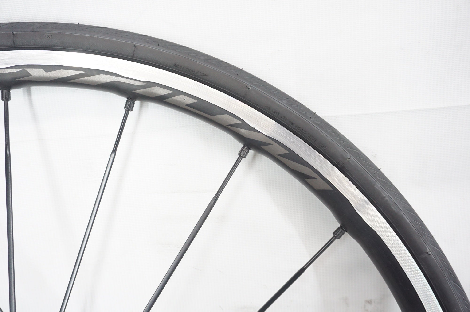 MAVIC 「マヴィック」 KSYRIUM PRO UST シマノ11速 ホイールセット / 阪急塚口店