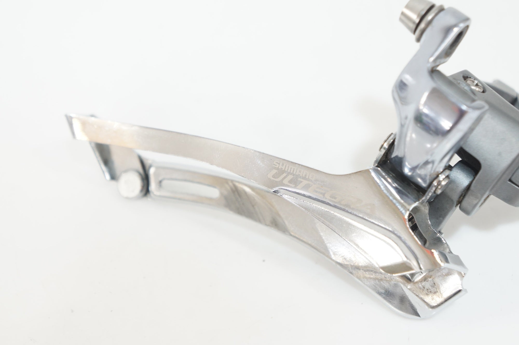 SHIMANO 「シマノ」 ULTEGRA FD-6700 フロントディレイラー / 大宮店