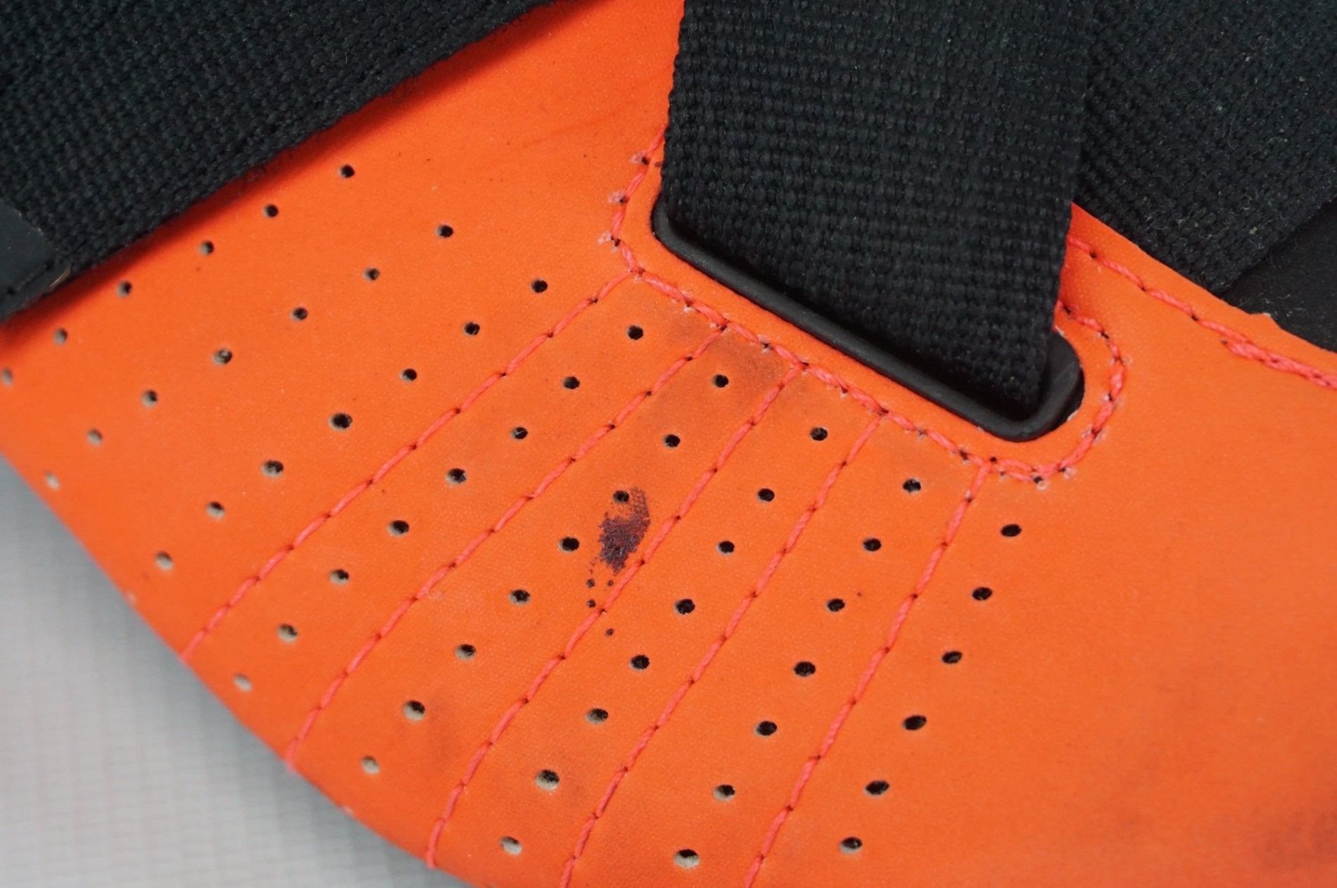 FIZIK 「フィジーク」 TEMPO R5 POWER STRAP 27.35cm シューズ / 阪急塚口店