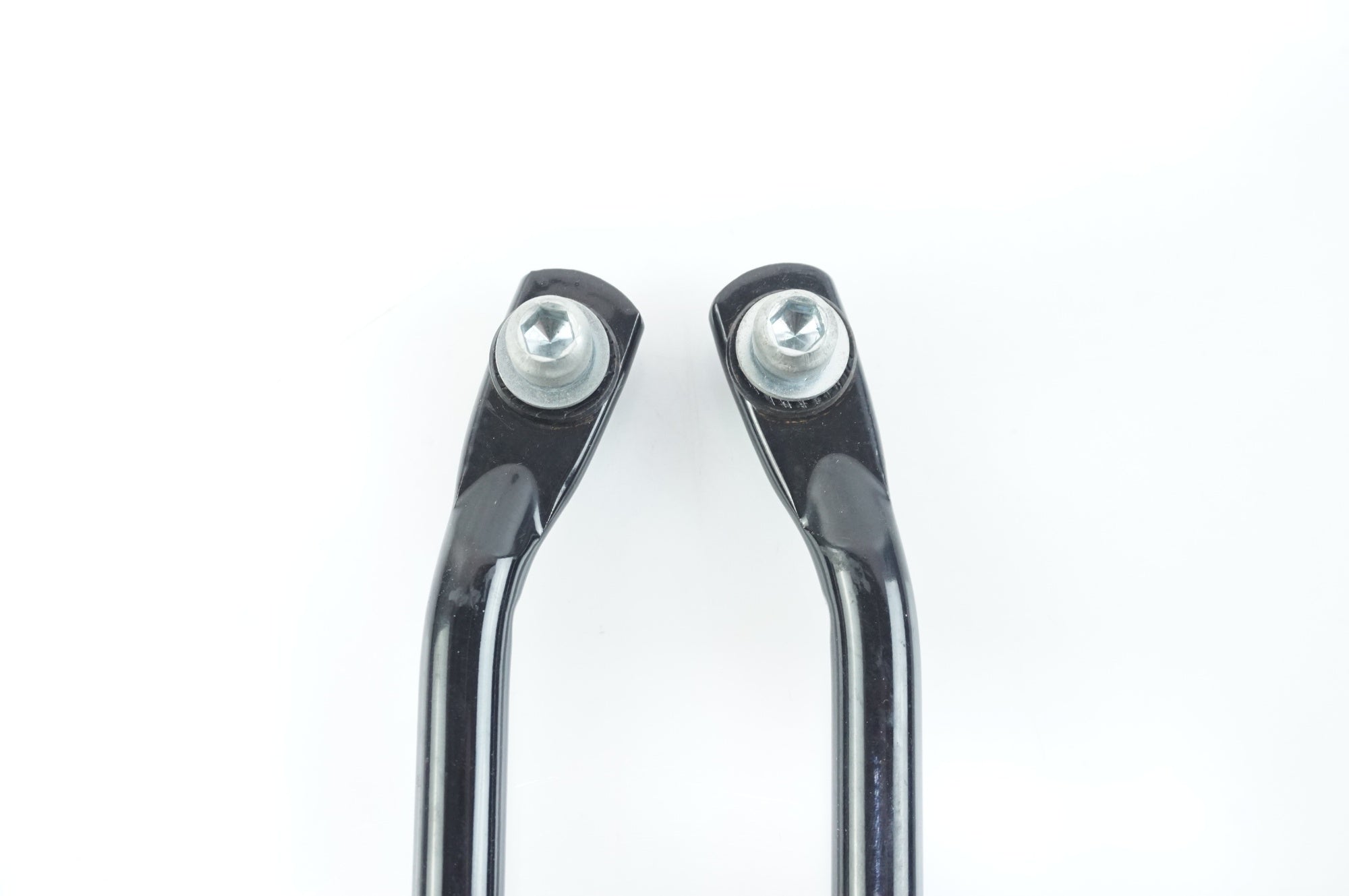 ADEPT 「アデプト」 TRUSS PORTER RACK フロントラック / 中目黒店