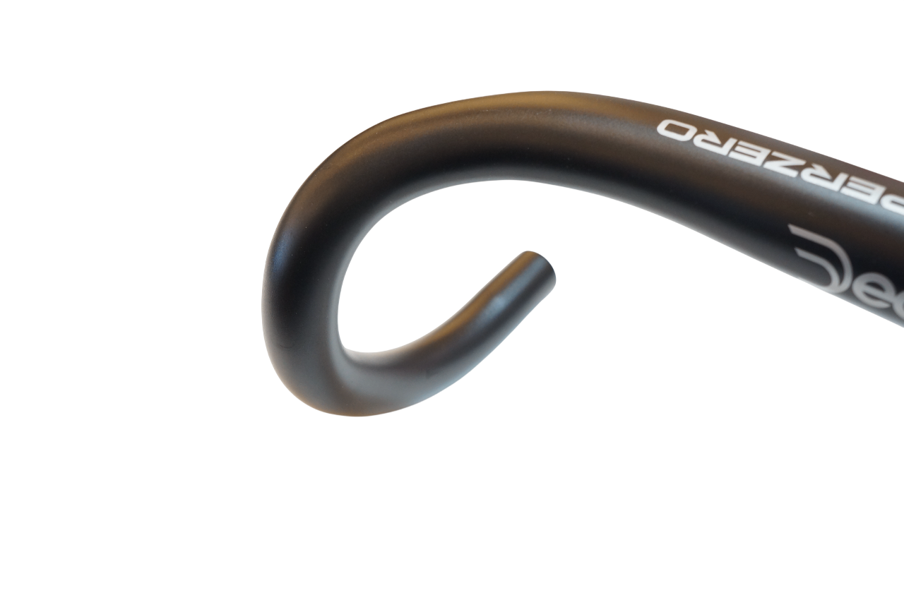 DEDA 「デダ」 SUPERZERO φ31.7 440mm ドロップハンドル / バイチャリ浦和ベース