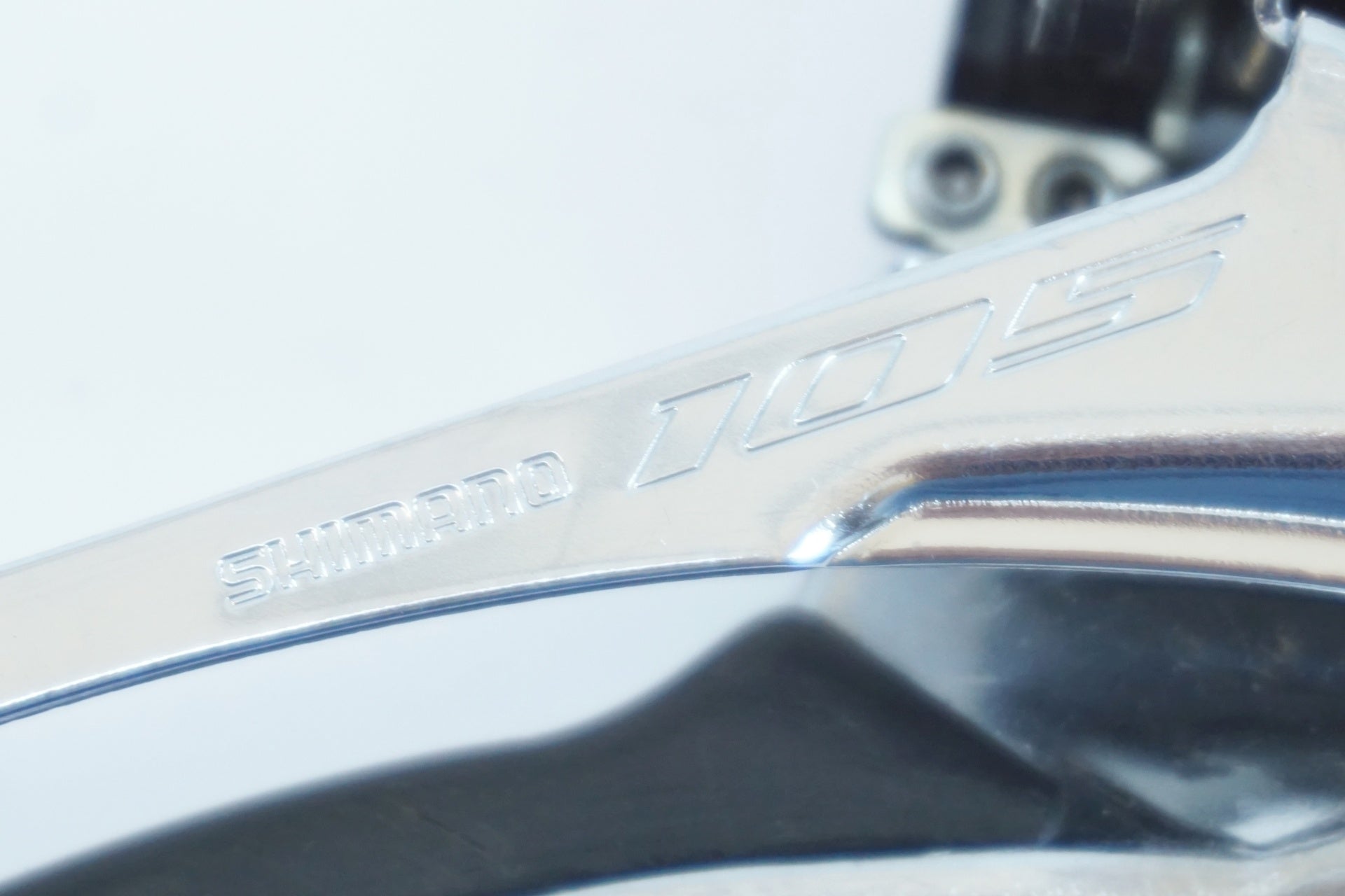 SHIMANO 「シマノ」 105 FD-R7000 フロントディレイラー / 有明ガーデン店