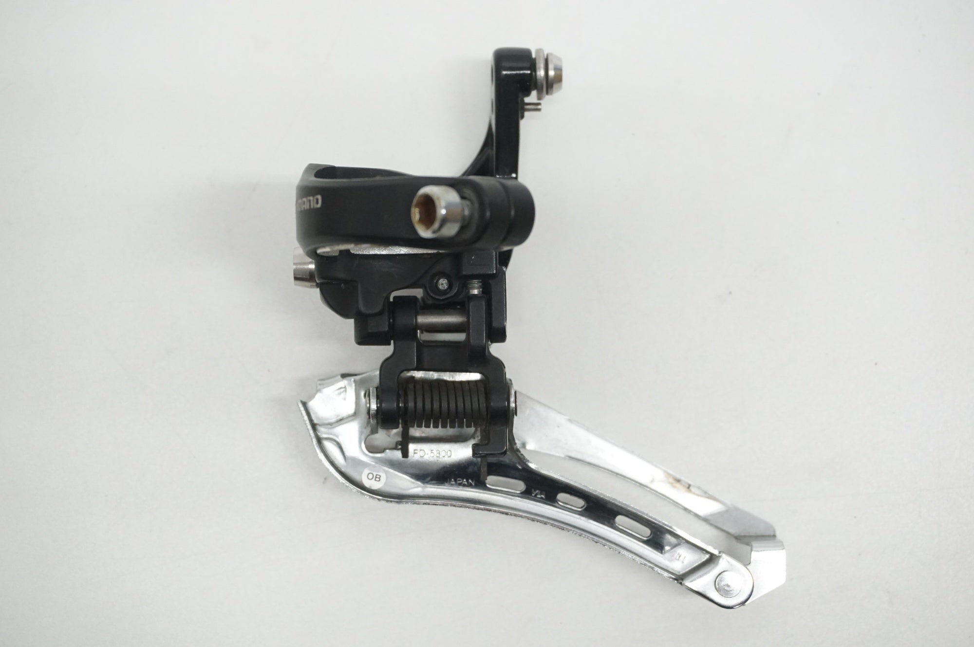 SHIMANO 「シマノ」 105 FD-5800 フロントディレイラー / 福岡店