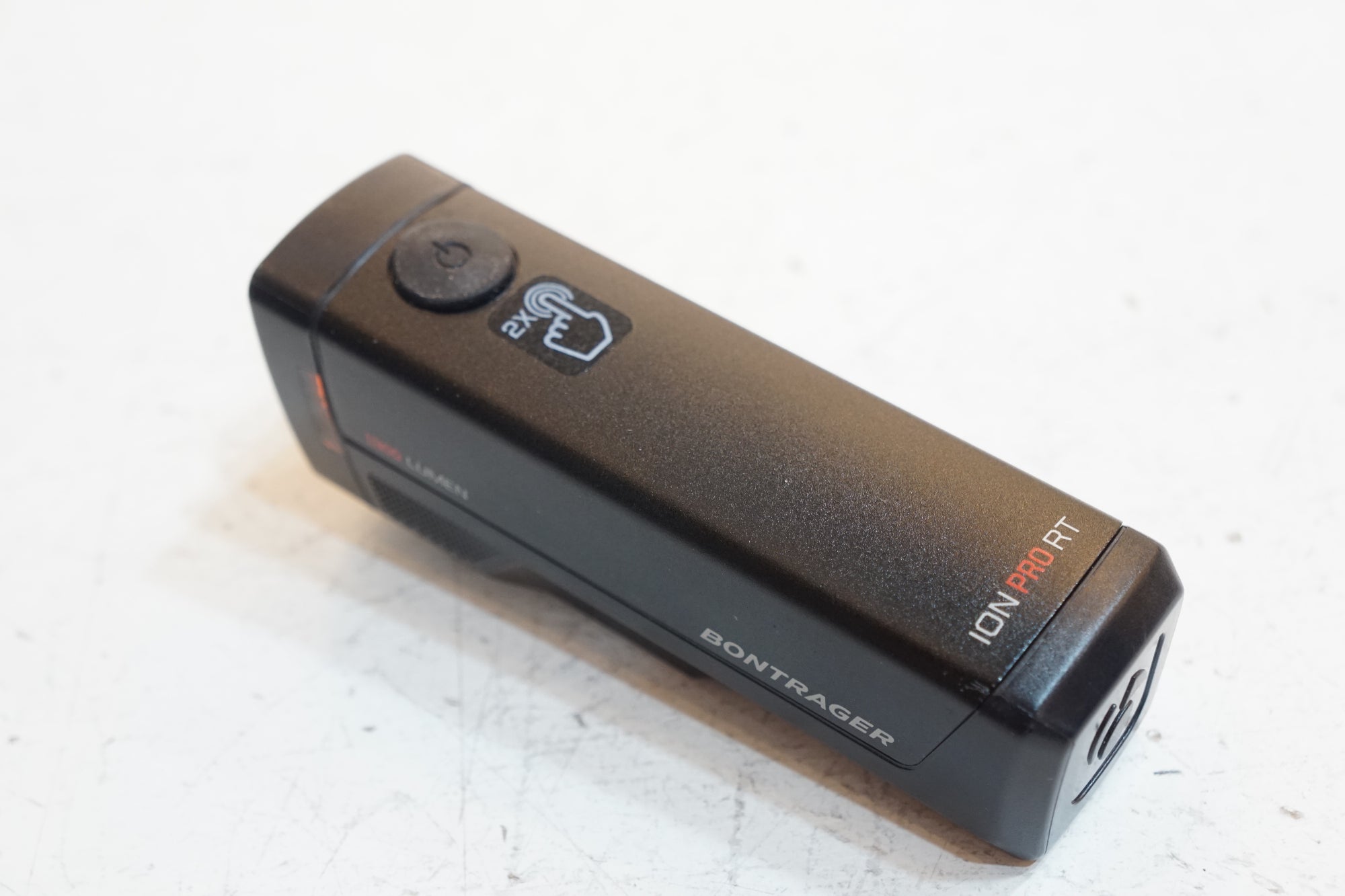 ボントレガー Ion Pro RT フロントライト 動作確認済み 美品 BONTRAGER 「ボントレガー」 ION PRO RT フロントライト / AKIBA
