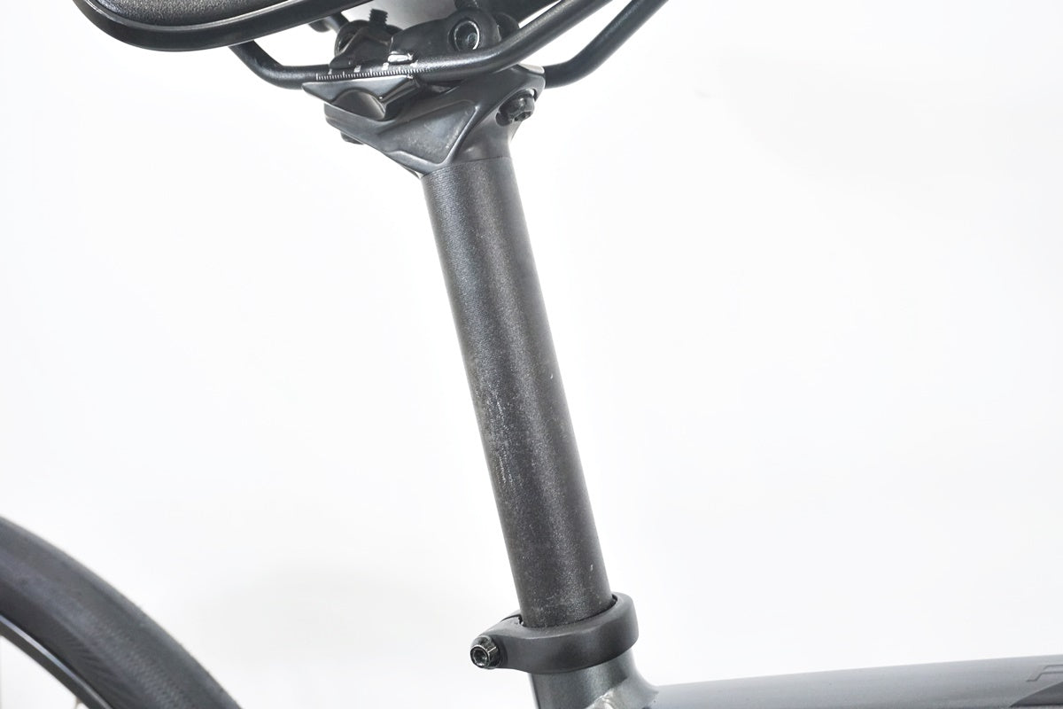 TREK 「トレック」 FX2 DISC 2023年モデル カスタム クロスバイク / 東京商品化センター