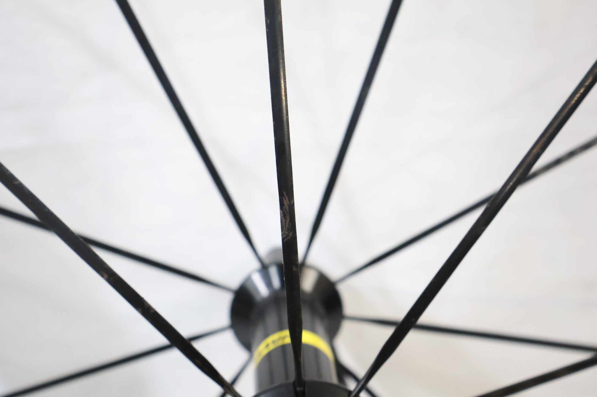 MAVIC 「マビック」 COSMIC PRO CARBON SL UST シマノ11速