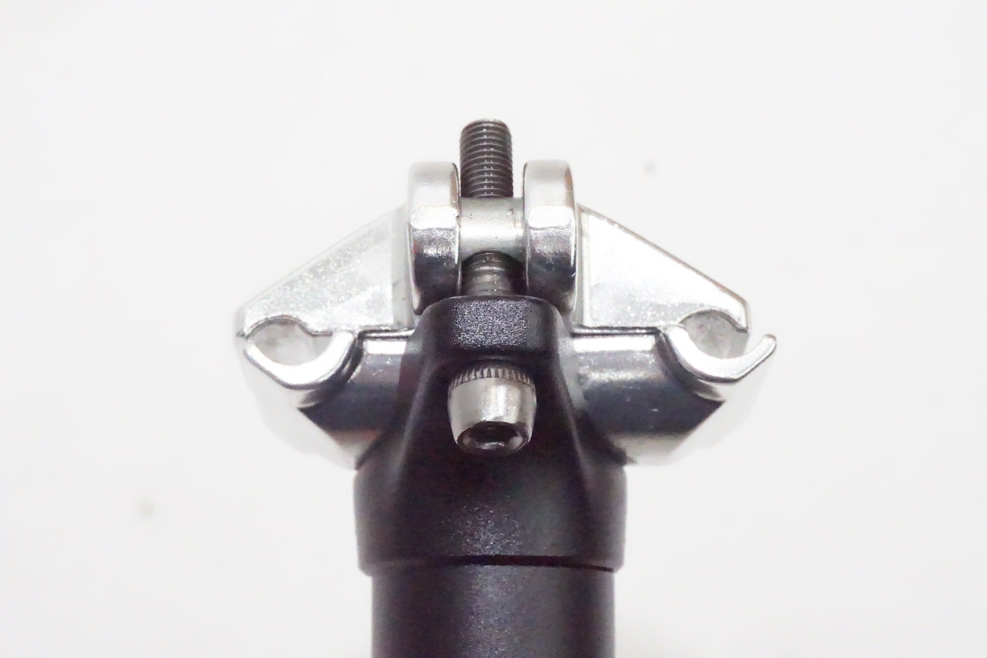 BBB 「ビービービー」 25.4φ シートポスト / 京都西院店