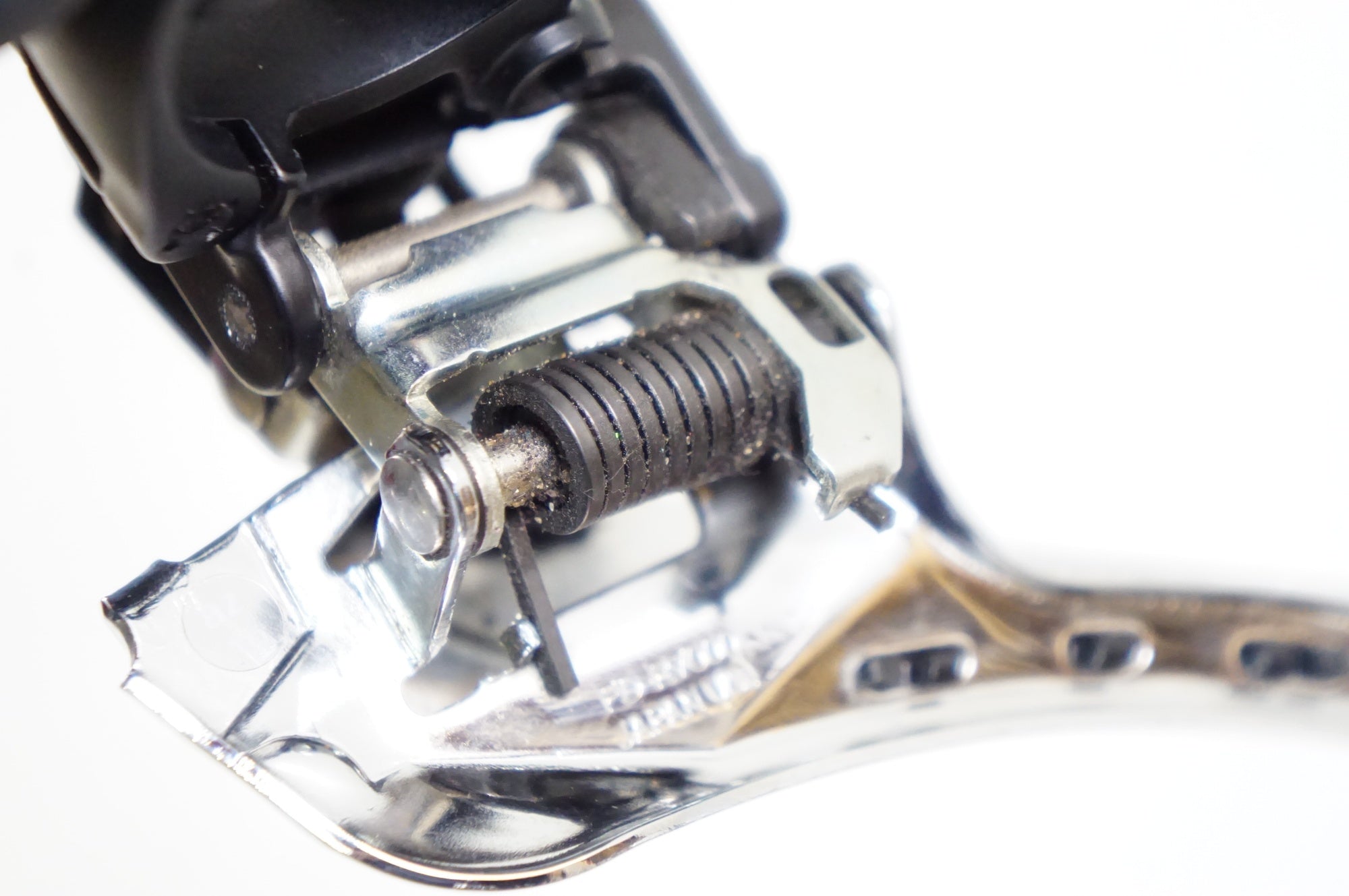 SHIMANO 「シマノ」 105 FD-R7000 フロントディレイラー / 熊谷本店