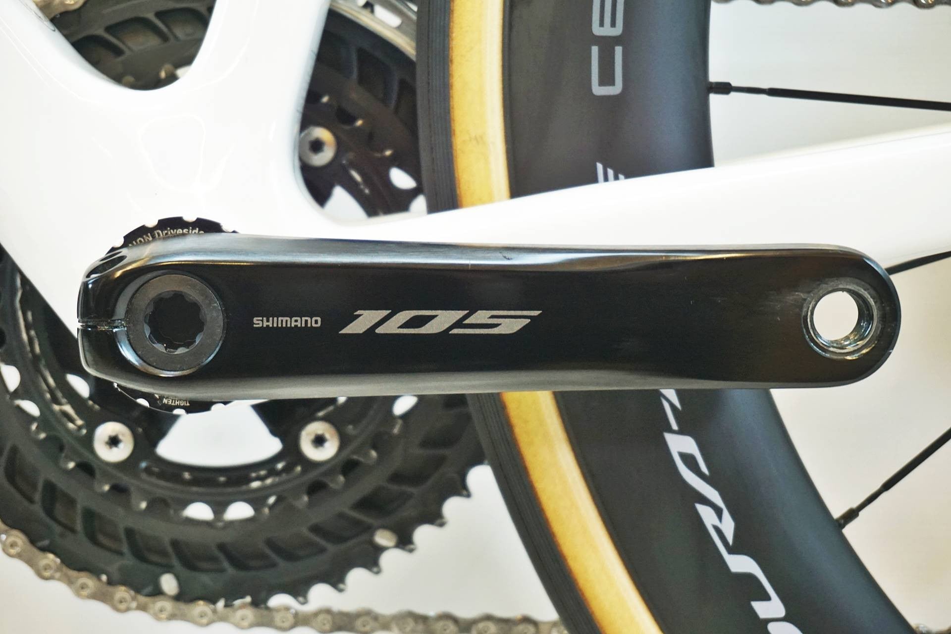 COLNAGO 「コルナゴ」 V3 DISC 105 DI2 2023年モデル ロードバイク / 有明ガーデン店