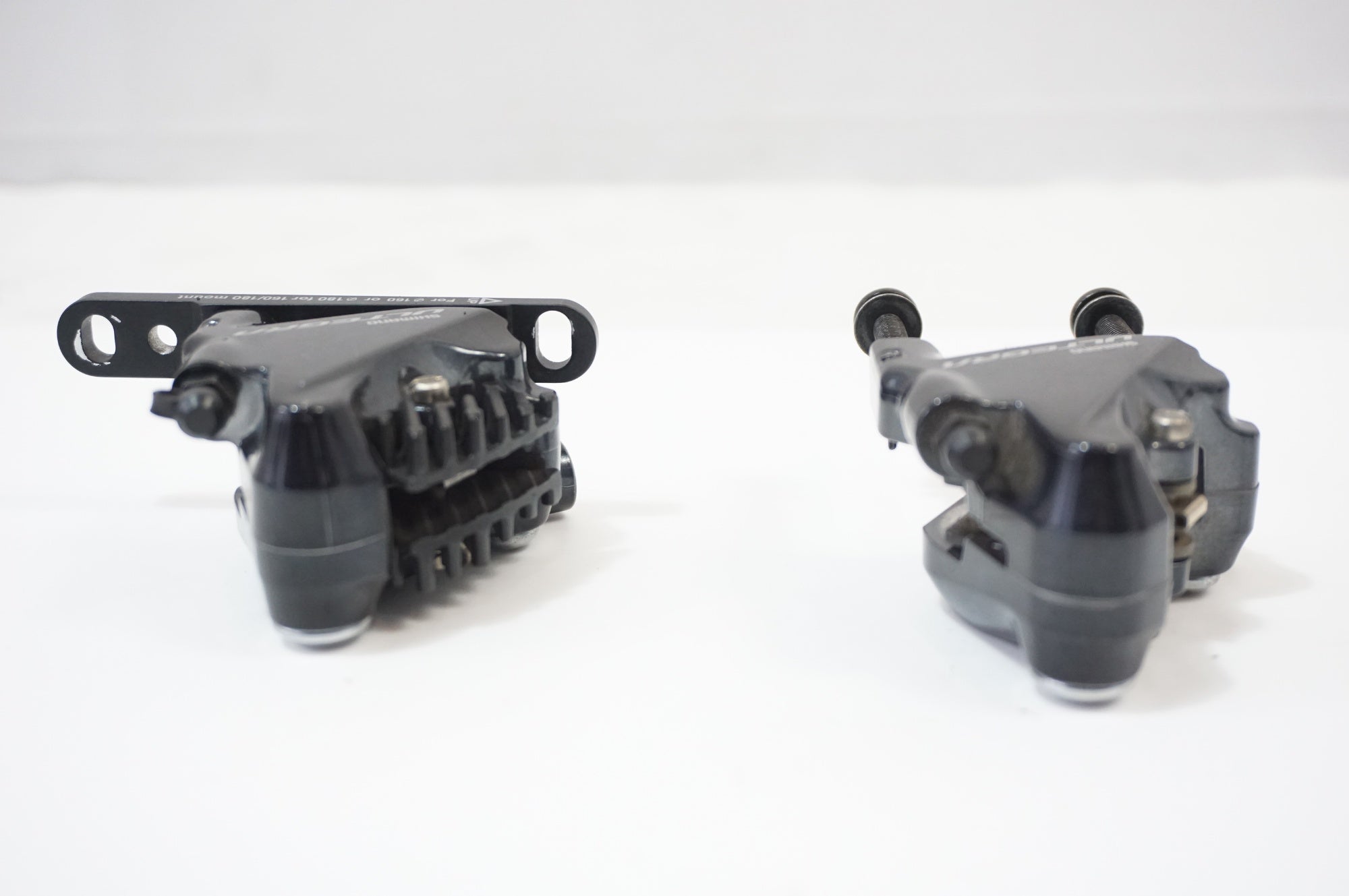 SHIMANO 「シマノ」 ULTEGRA BR-R8070 ディスクブレーキキャリパー