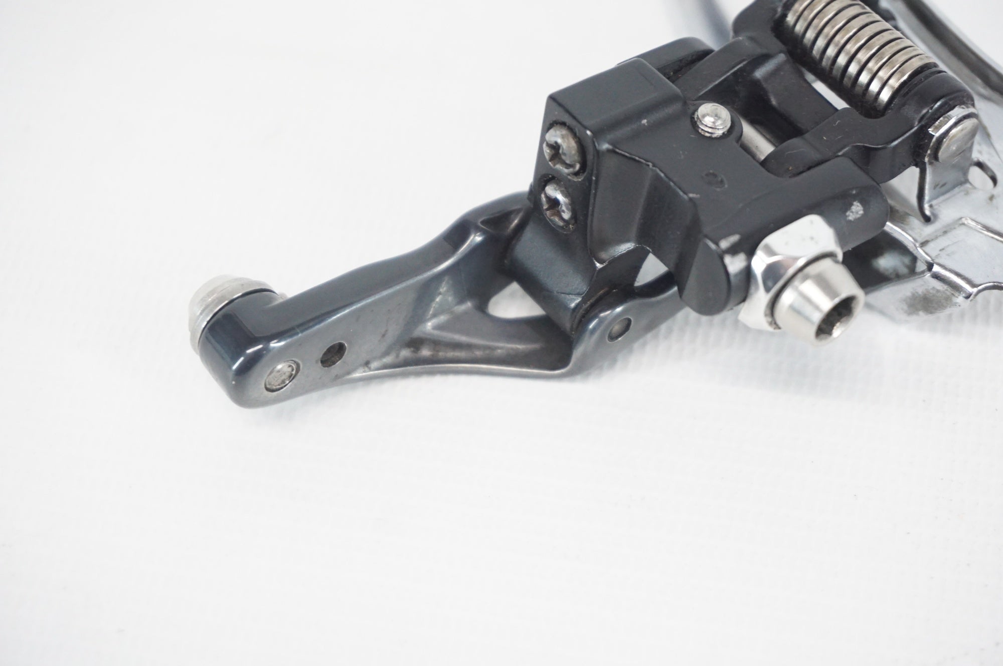 SHIMANO 「シマノ」 ULTEGRA FD-6800 フロントディレイラー / 阪急塚口