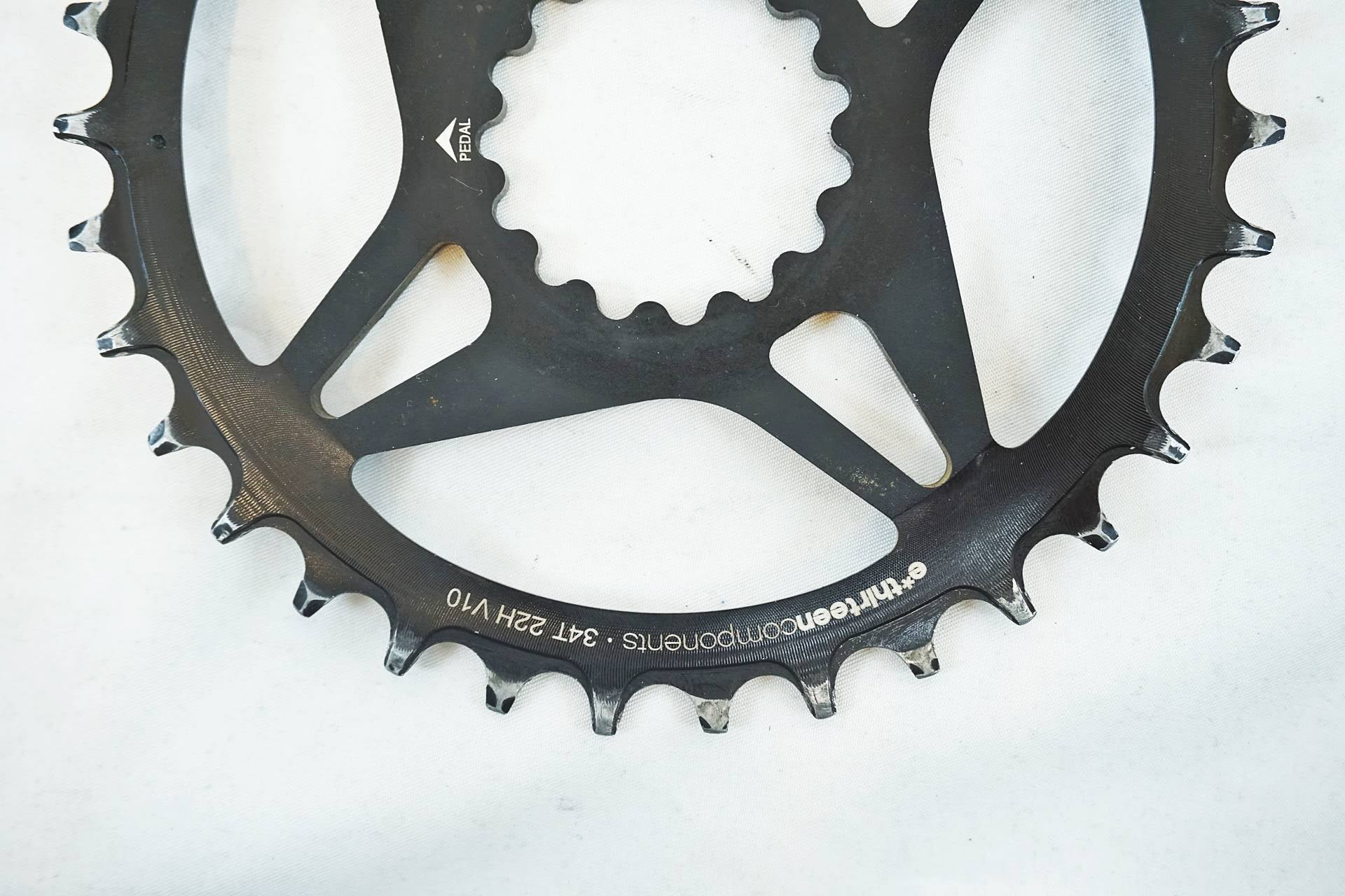 E-THIRTEEN 「イーサーティーン」 チェーンリング / 有明ガーデン店