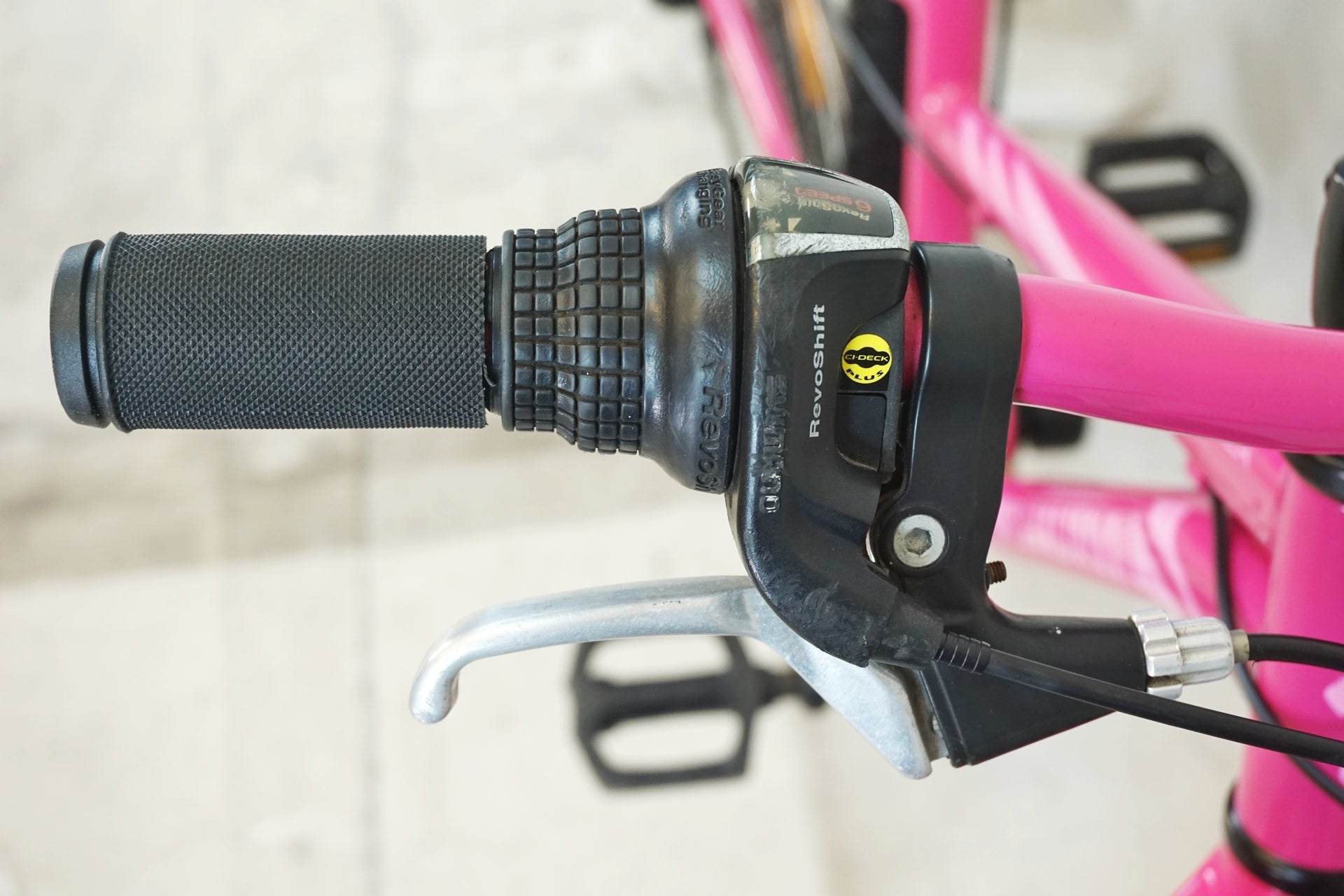 SPECIALIZED 「スペシャライズド」 HOT ROCK 20 GIRLS 2016年モデル キッズバイク / 有明ガーデン店