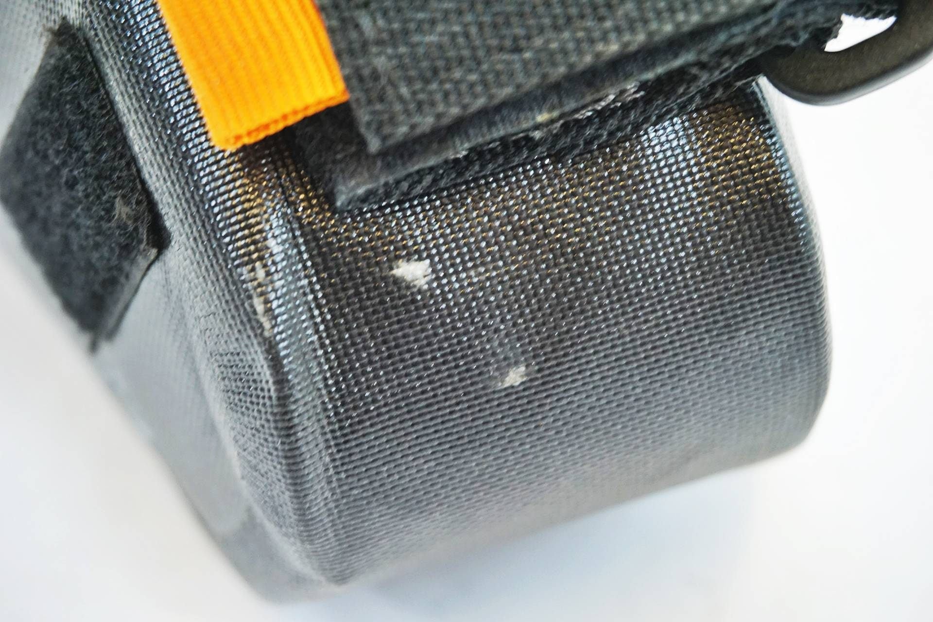 BLACKBURN 「ブラックバーン」 OUTPOST SEAT PACK サドルバッグ / 有明ガーデン店