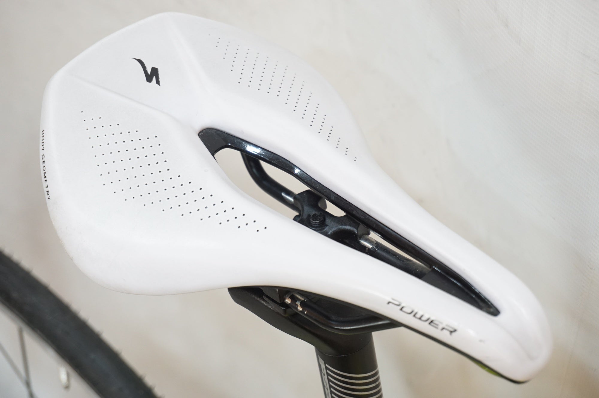 CANNONDALE 「キャノンデール」 CAAD12 105 2016年モデル カスタム
