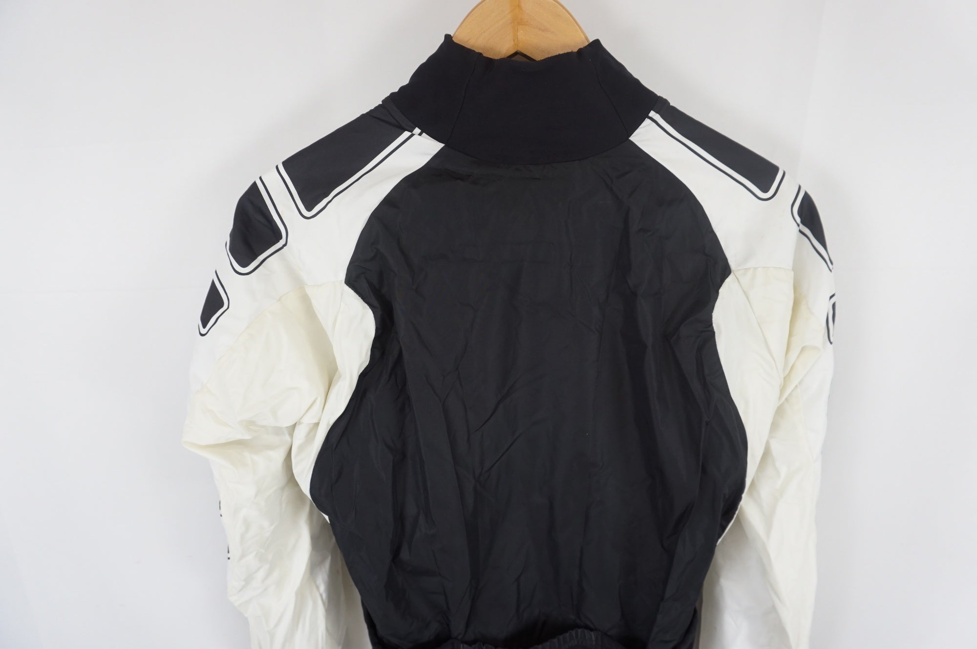 アソス　ASSOS サイクルジャケット　ハブ5 Mサイズ ASSOS [10%OFF]ASSOS iJ.haBu5 アソス ハブ ジャケット/サイクル