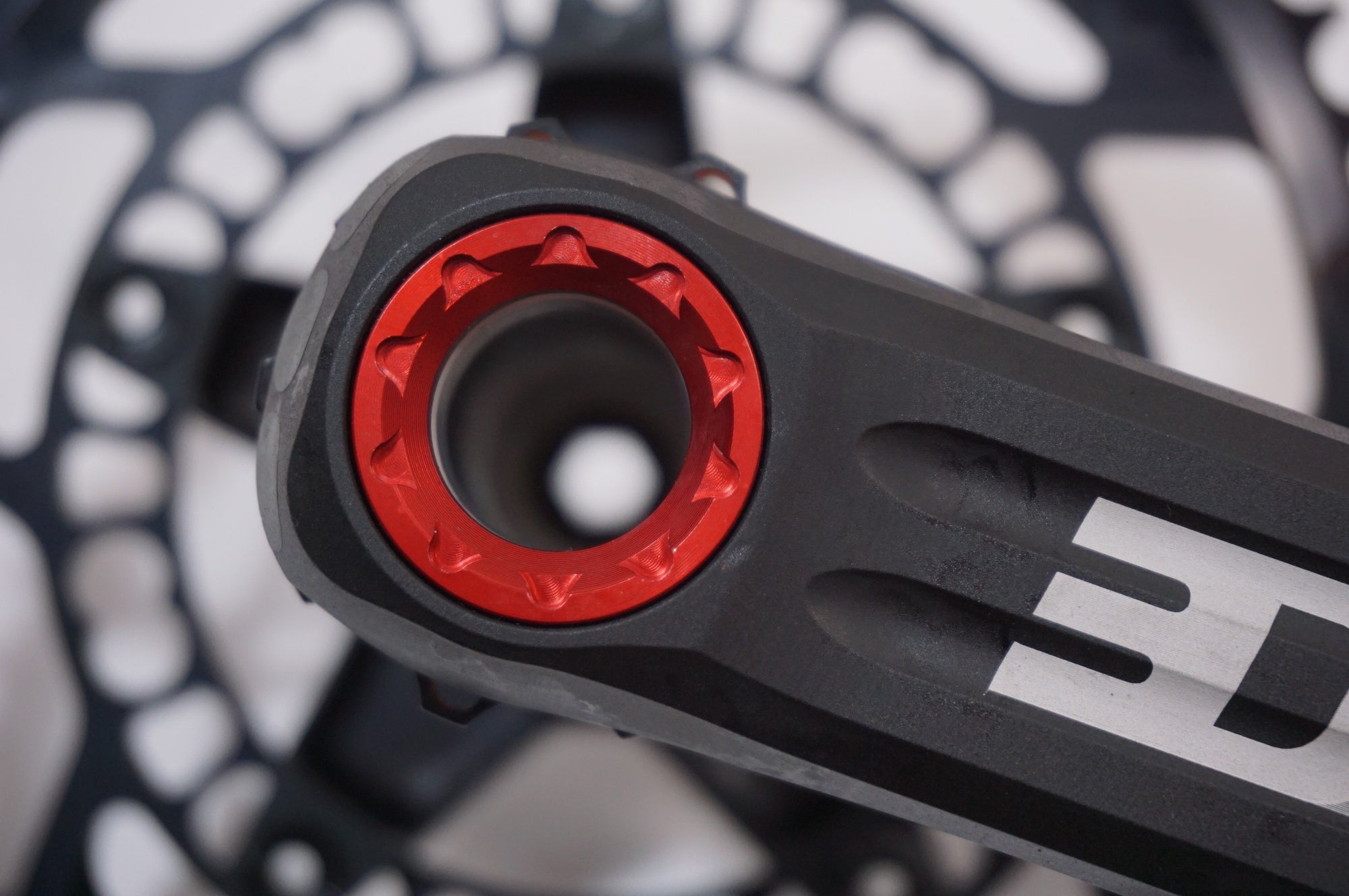 ROTOR 「ローター」 3D+ NOQチェーンリング 46T 170mm クランクセット / 世田谷店