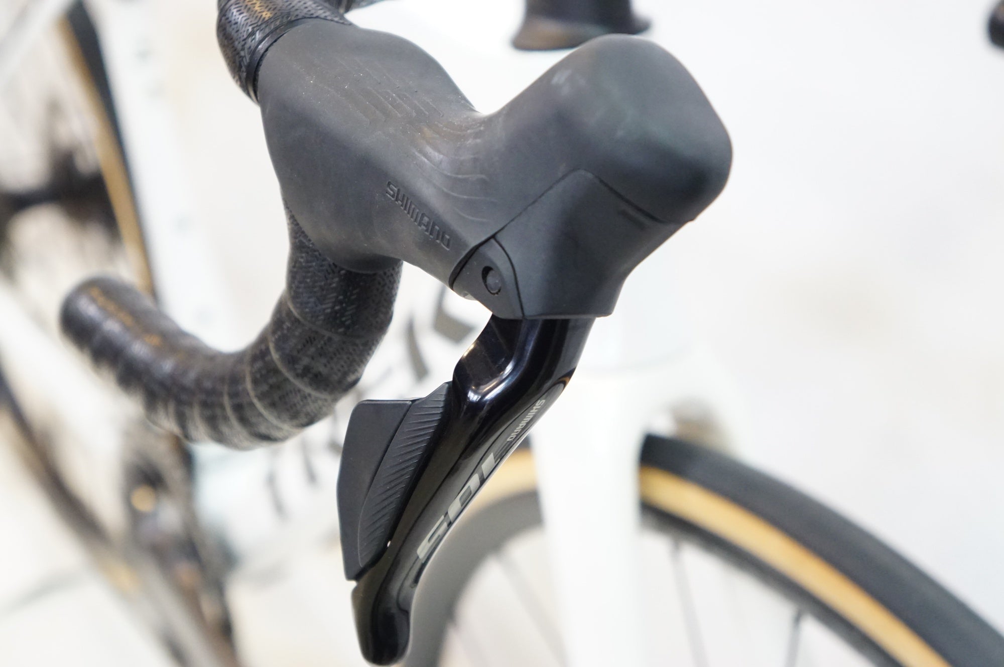 TREK 「トレック」 MADONE SL 5 (GEN 8) 2025年モデル ロードバイク