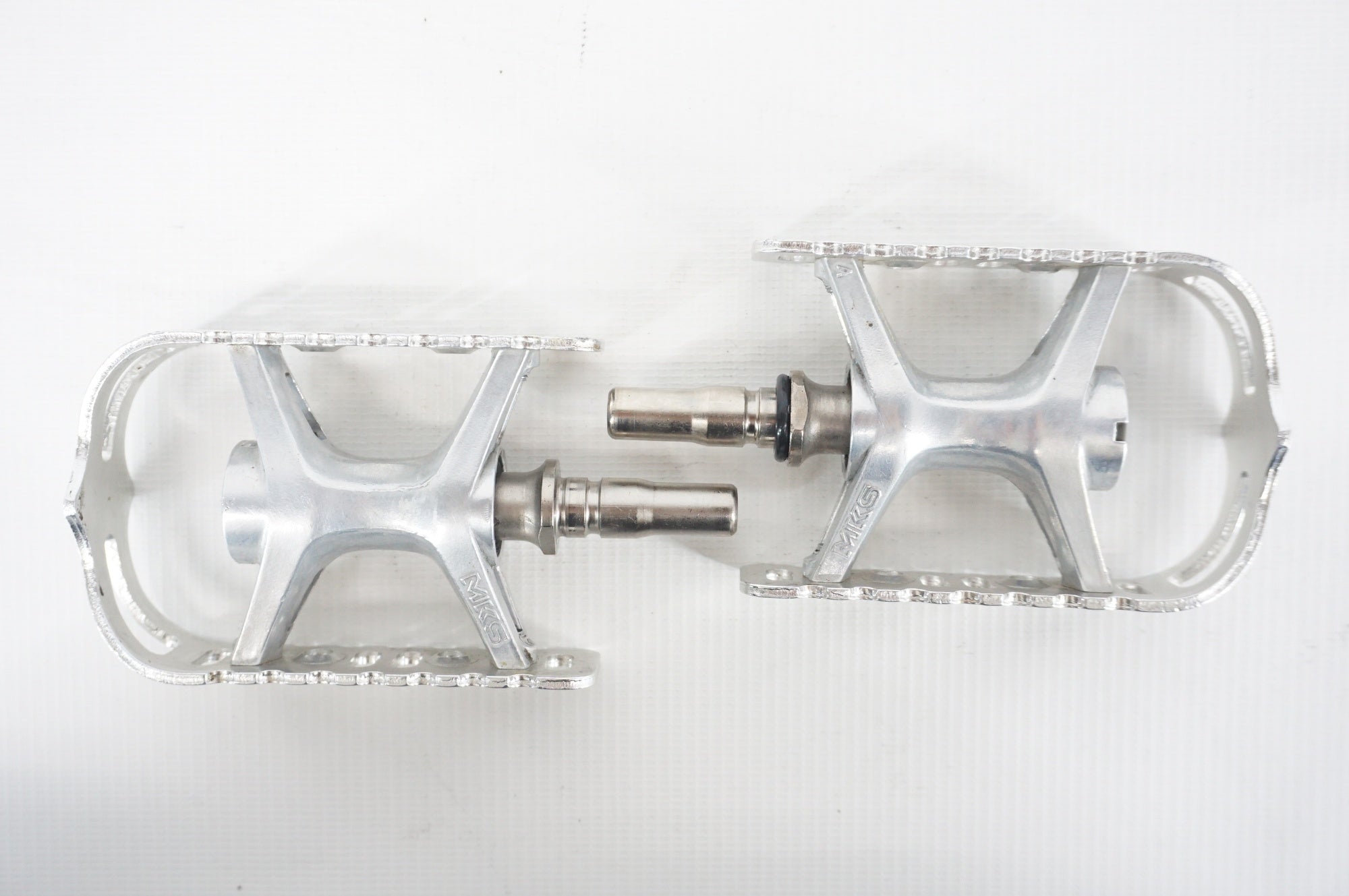 MKS 「ミカシマ」 UB-LITE EZY ペダル / 阪急塚口店