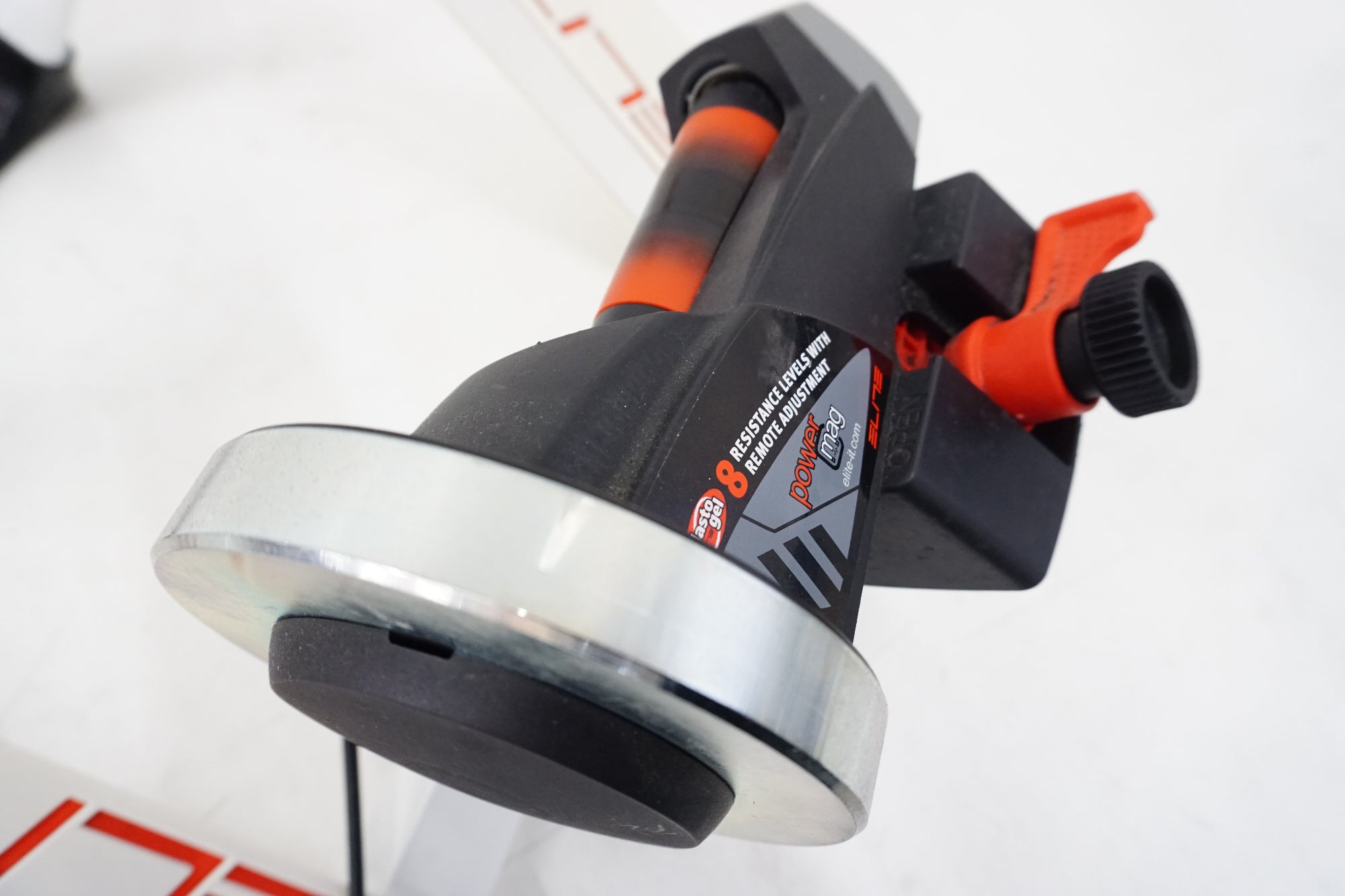 ELITE「エリート」 NOVO POWER MAG サイクルトレーナー / 浜松店