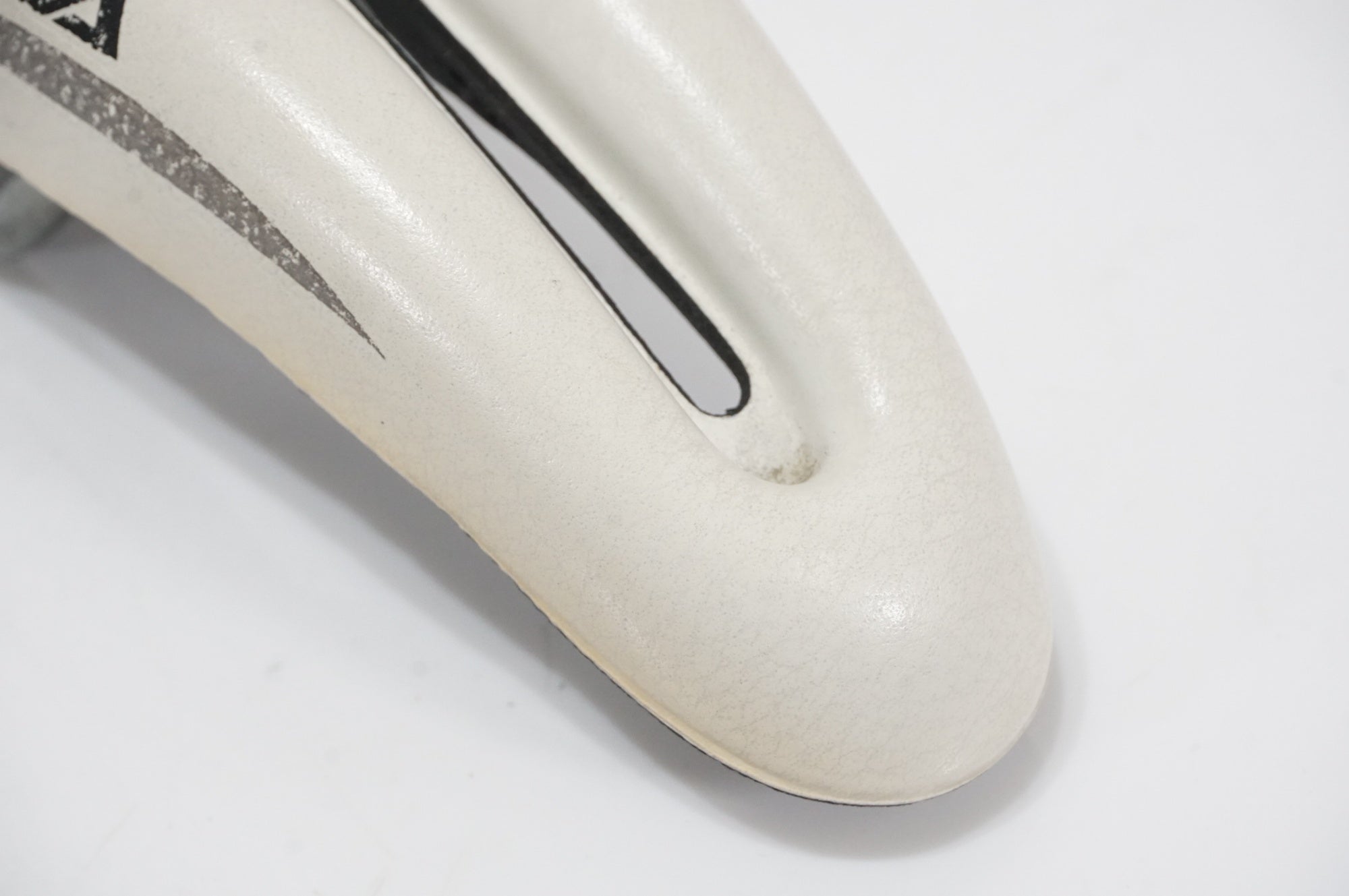 SELLE SMP 「セラエスエムピー」 EXTRA サドル / AKIBA店