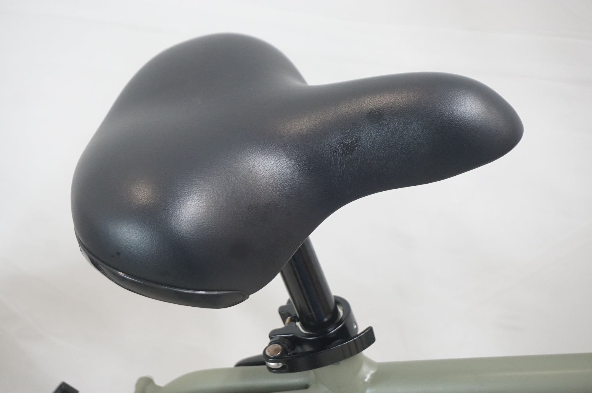 PANASONIC 「パナソニック」 ベロスターミニ BE-ELVS075G 2023年モデル 20インチ 電動アシスト自転車 / 福岡店