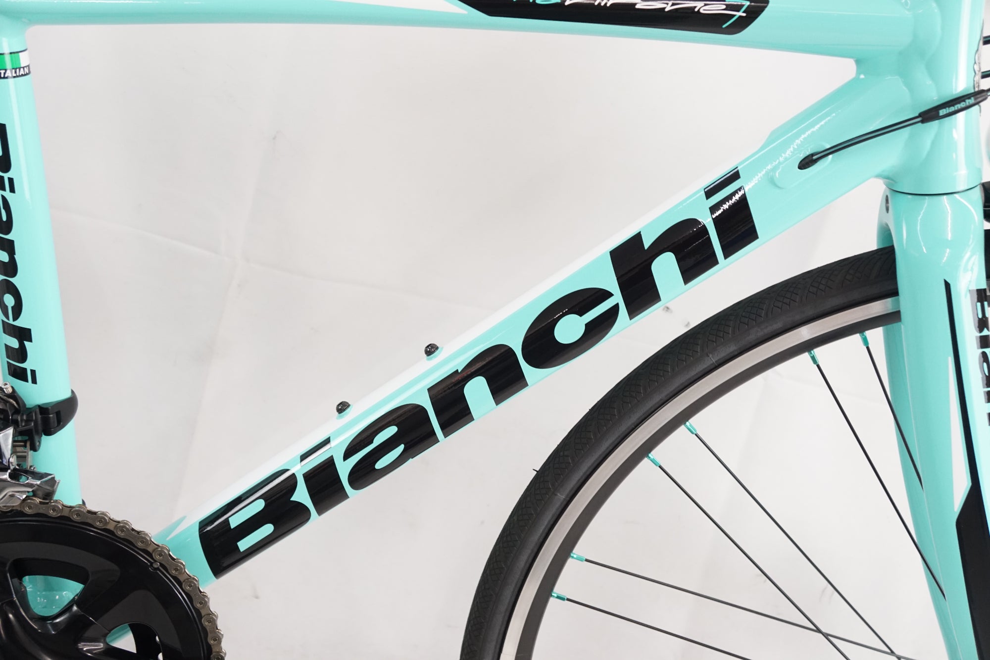 BIANCHI 「ビアンキ」 VIANIRONE7 PRO 105 2019年モデル ロードバイク / バイチャリ浦和ベース