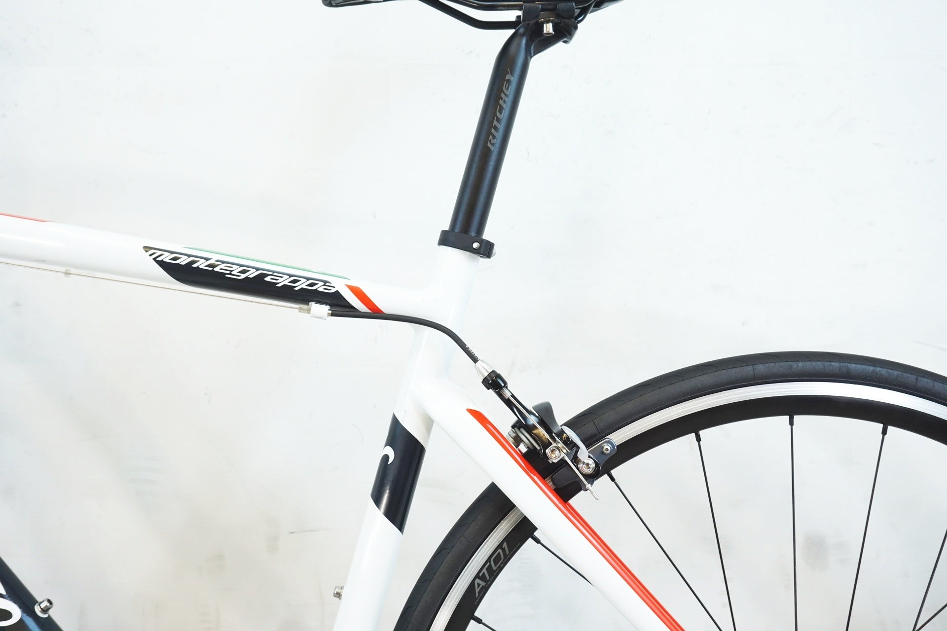 WILIER 「ウィリエール」 MONTEGRAPPA TEAM カスタム 2017年モデル ロードバイク / 有明ガーデン店