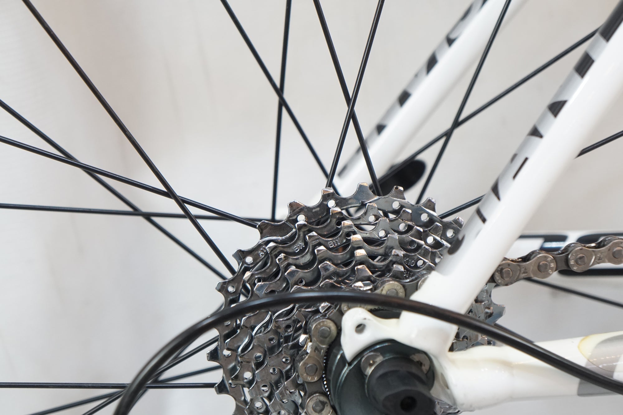 GIANT 「ジャイアント」 DEFY3 2011年モデル ロードバイク